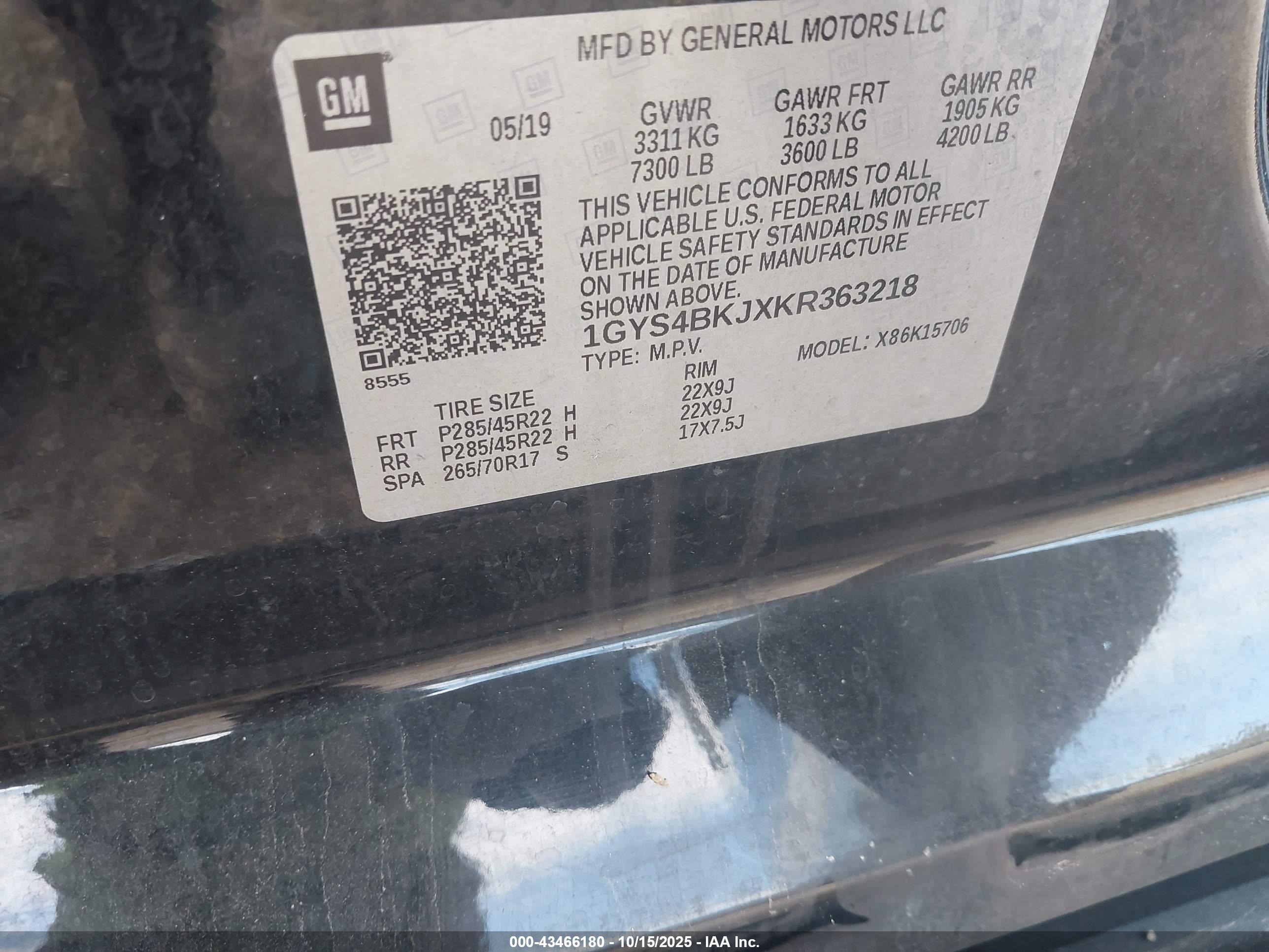 CADILLAC ESCALADE image 9