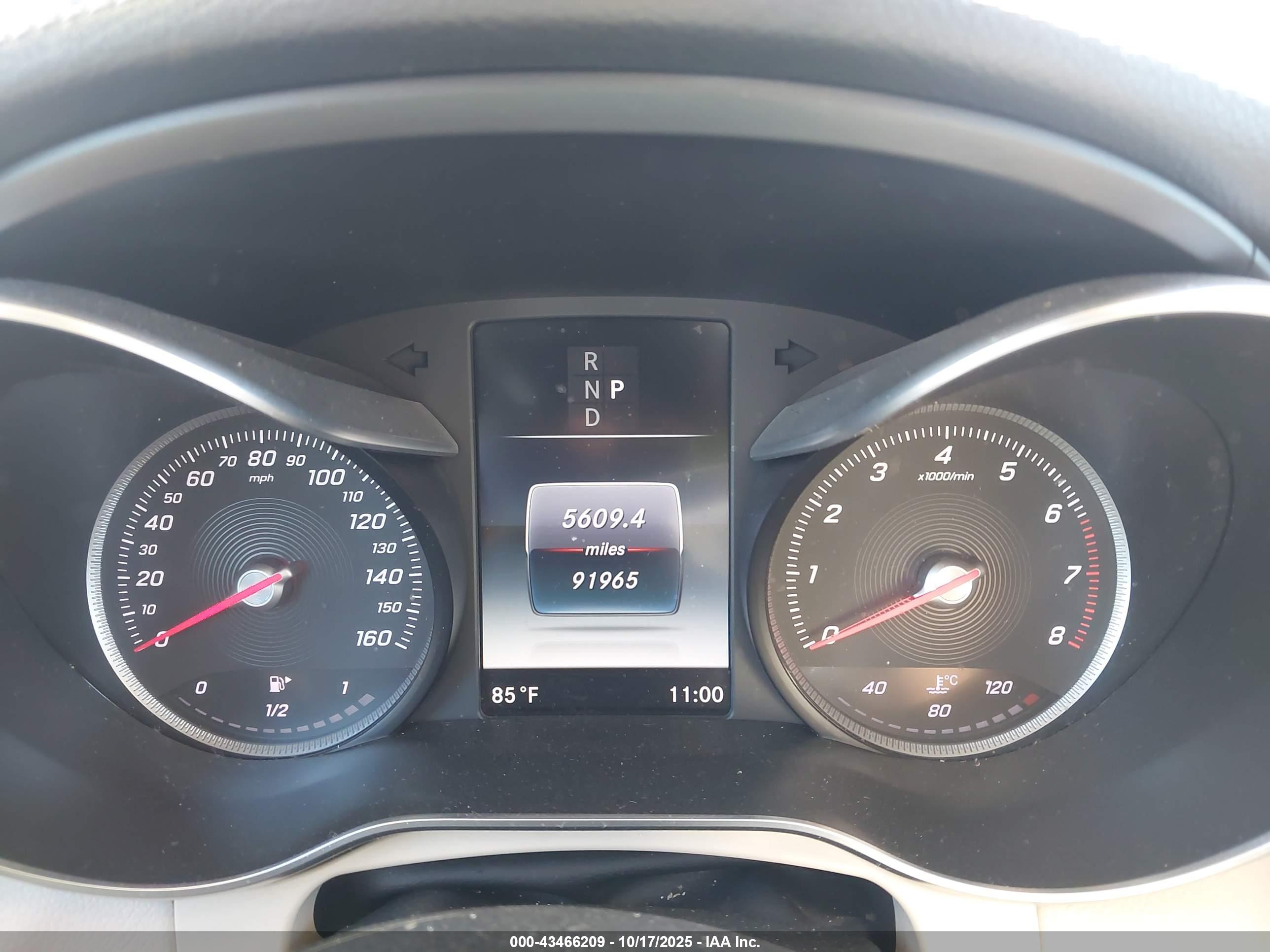 MERCEDES-BENZ GLC image 7