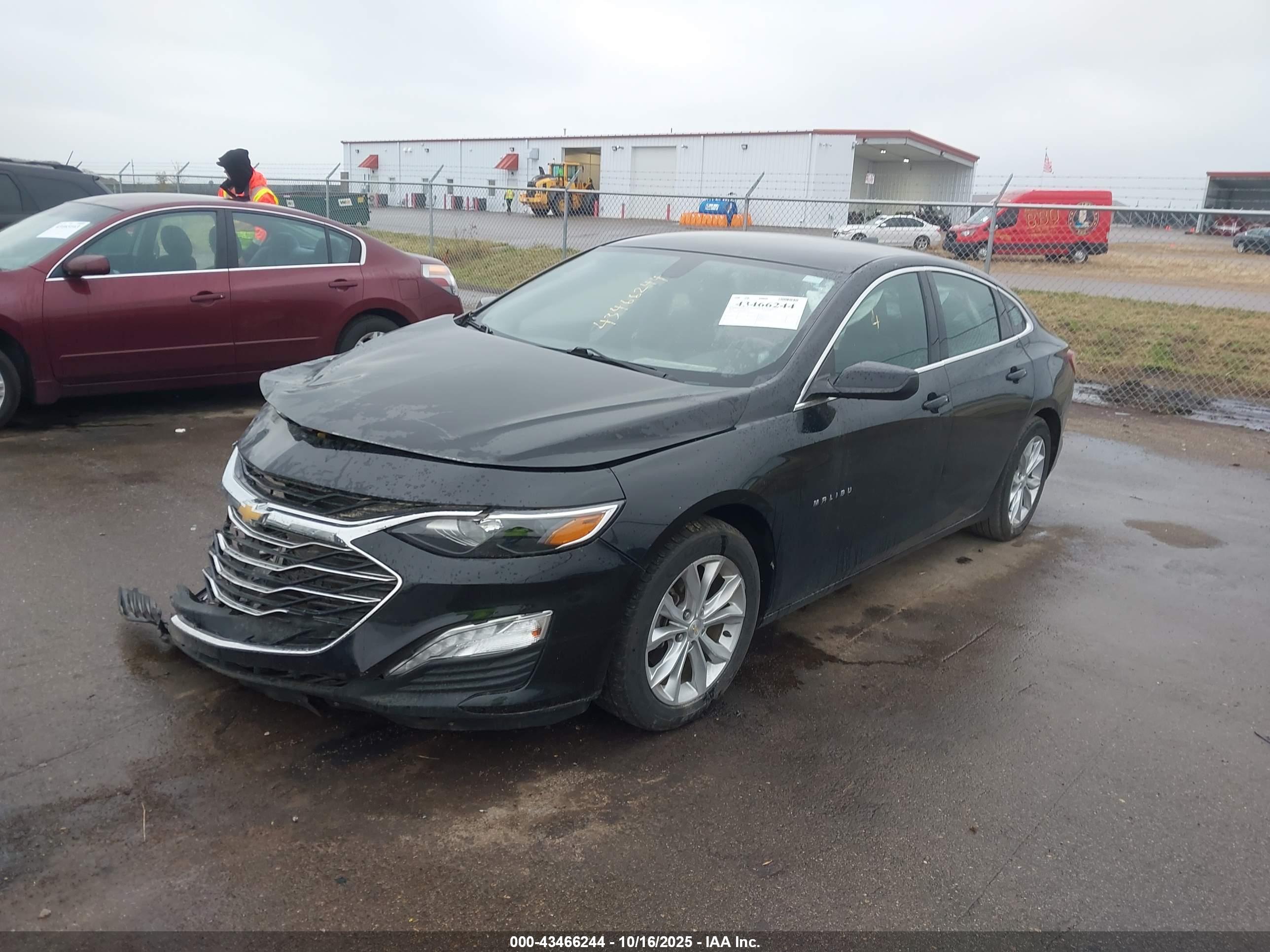 CHEVROLET MALIBU image 2