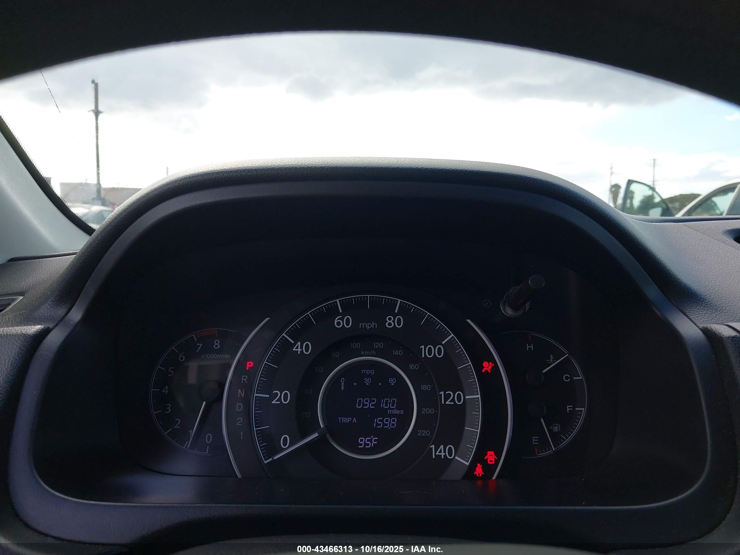 HONDA CR-V image 7