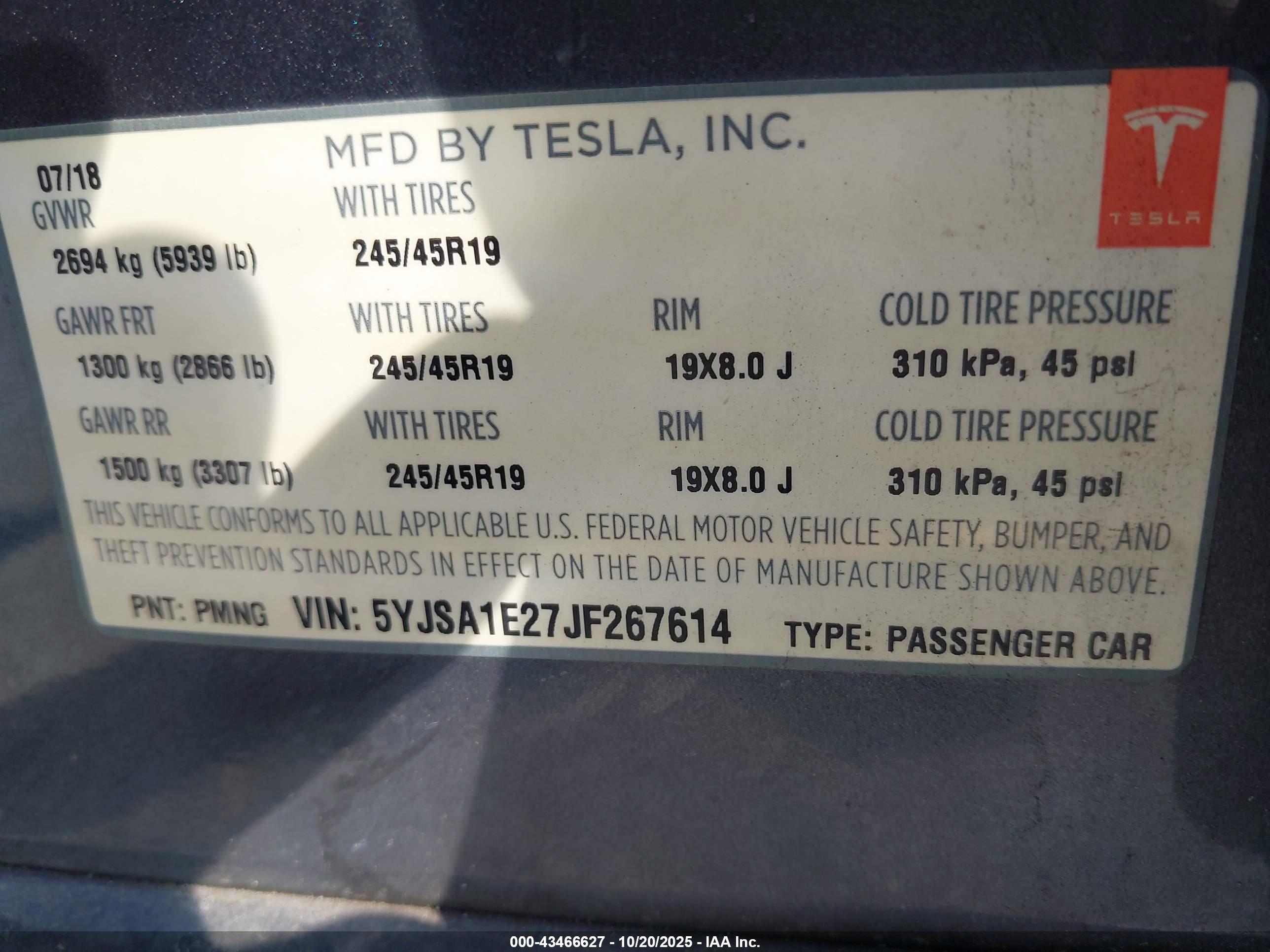 TESLA MODEL image 9