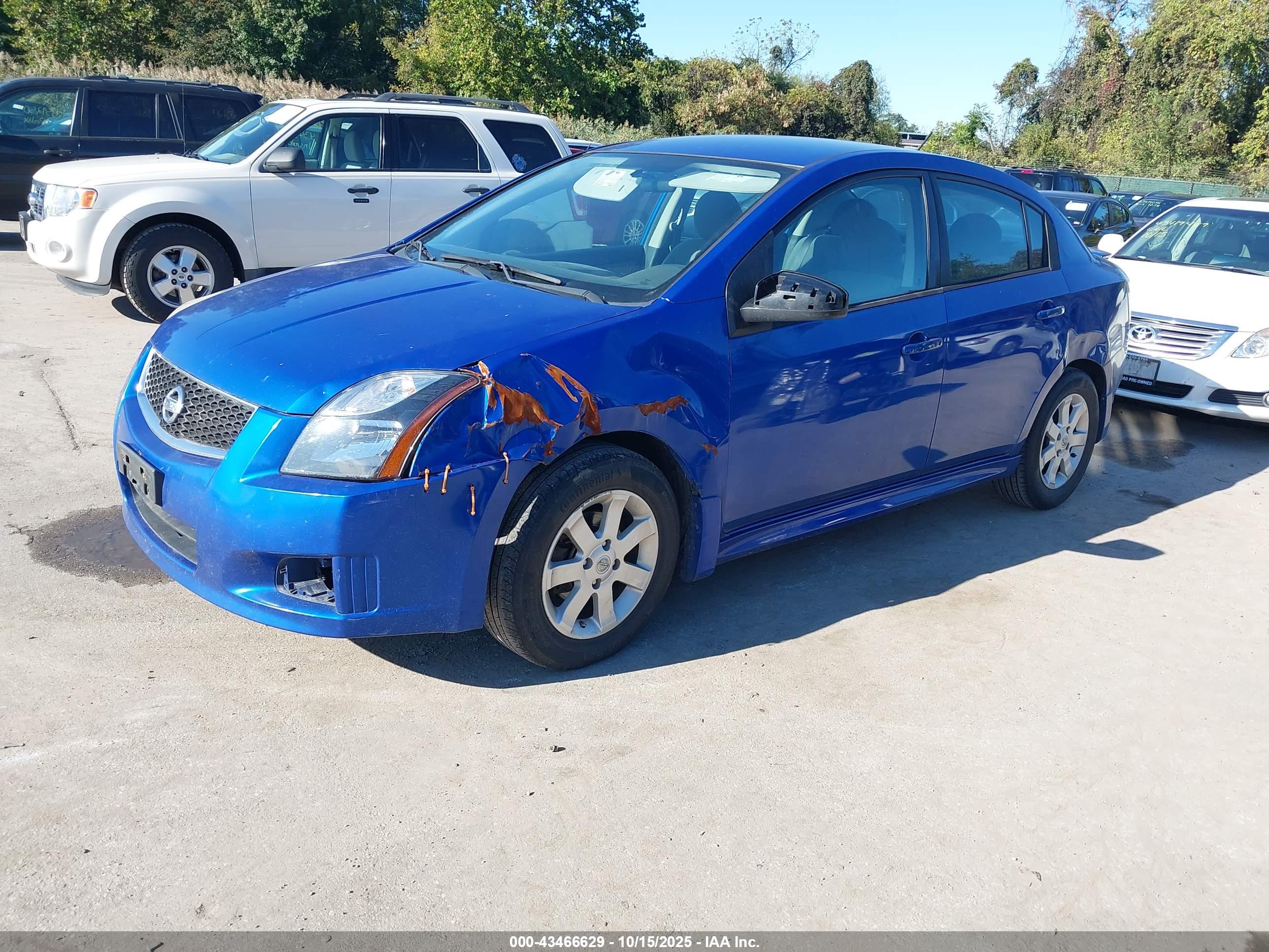 NISSAN SENTRA image 2