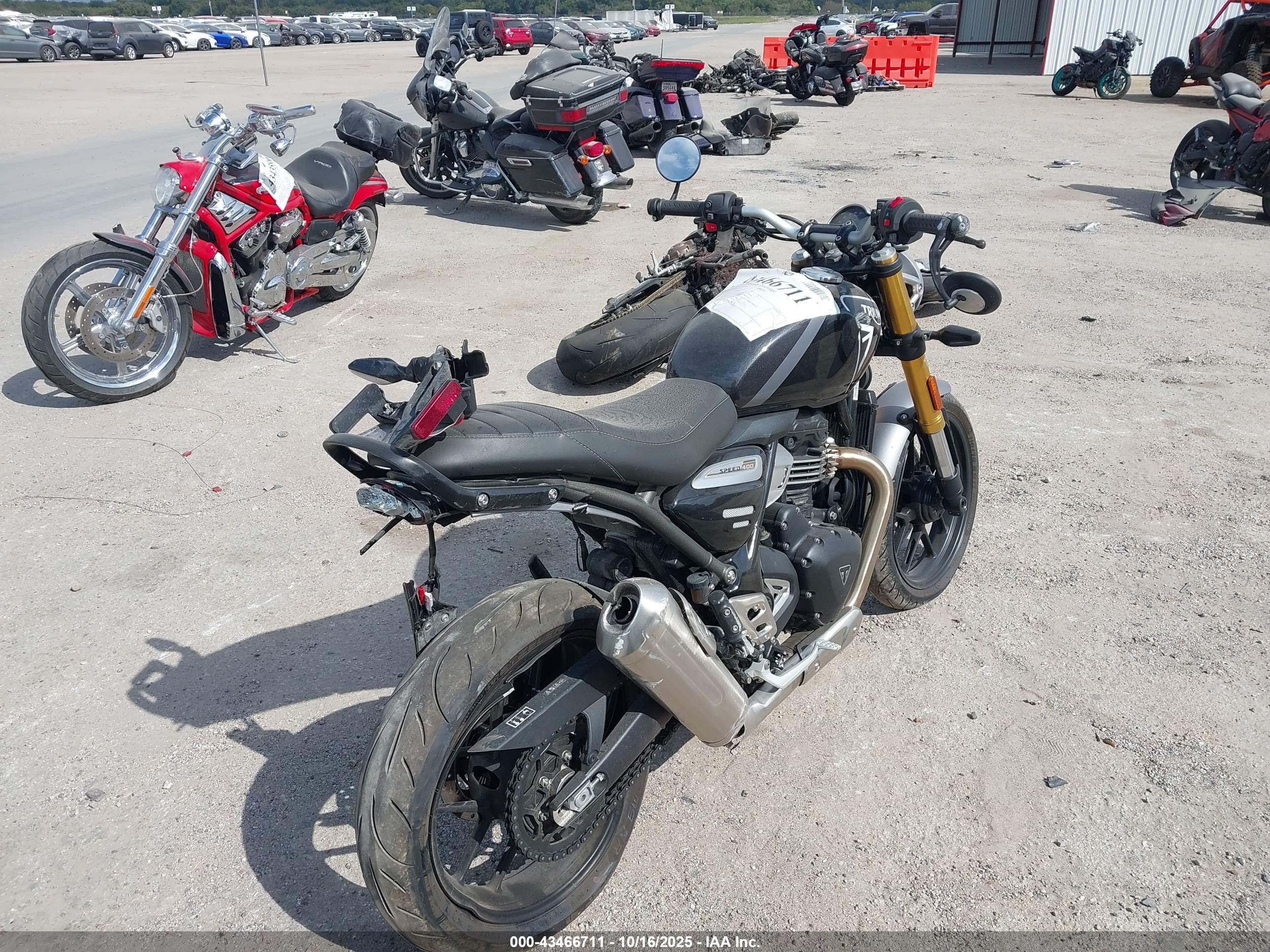 TRIUMPH MOTORCYCLE image 4