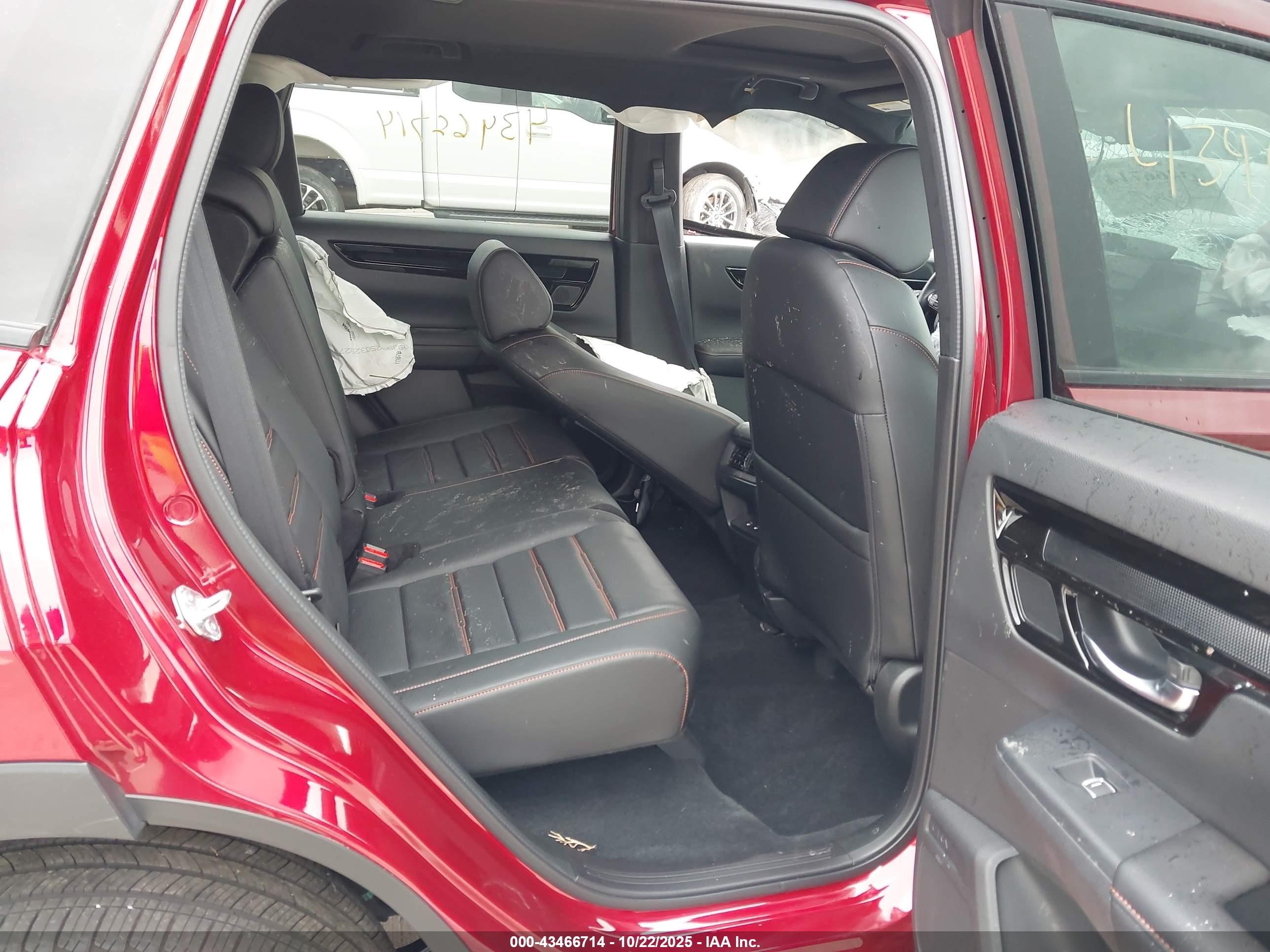 HONDA CR-V image 8
