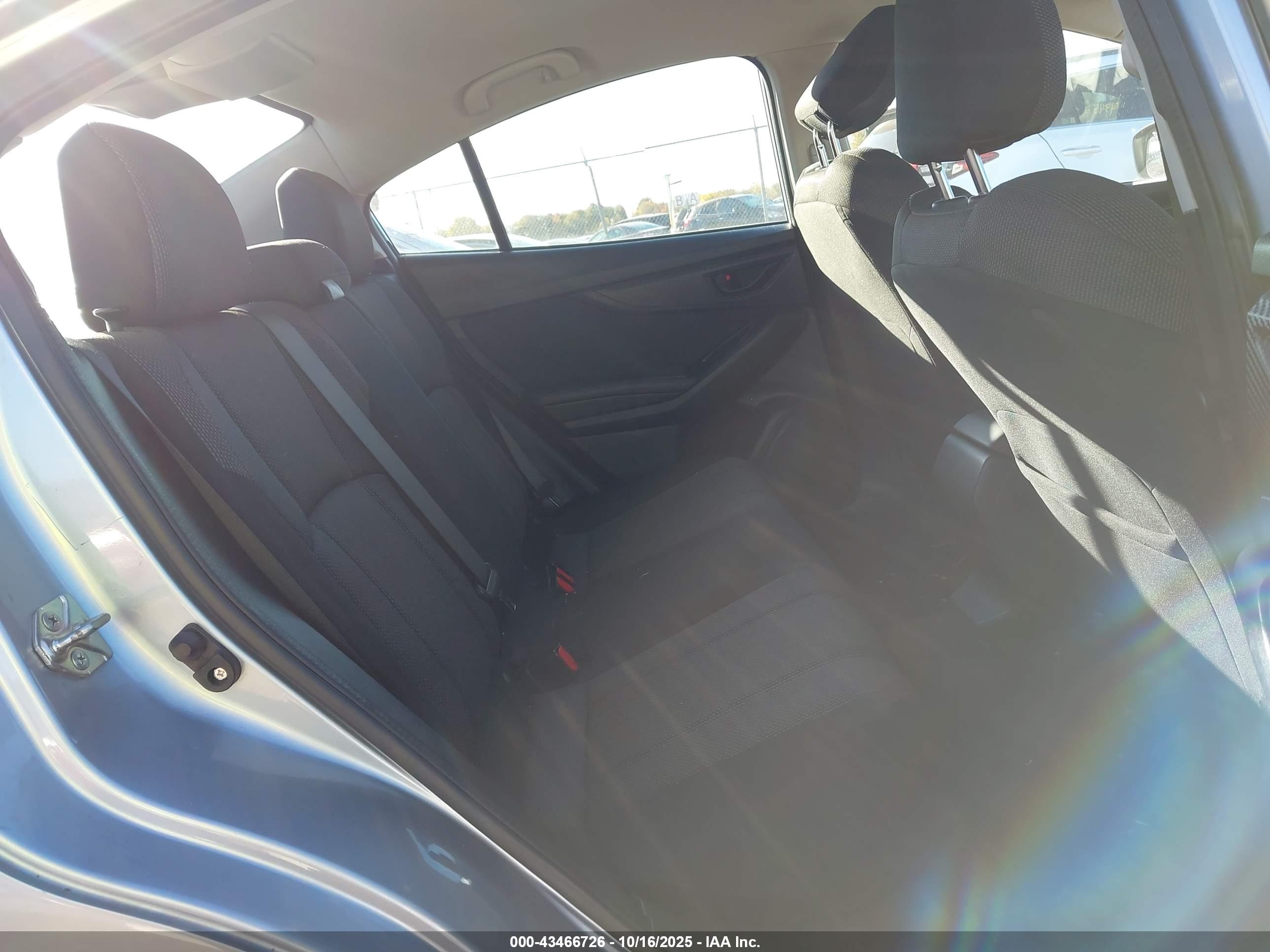 SUBARU IMPREZA image 8
