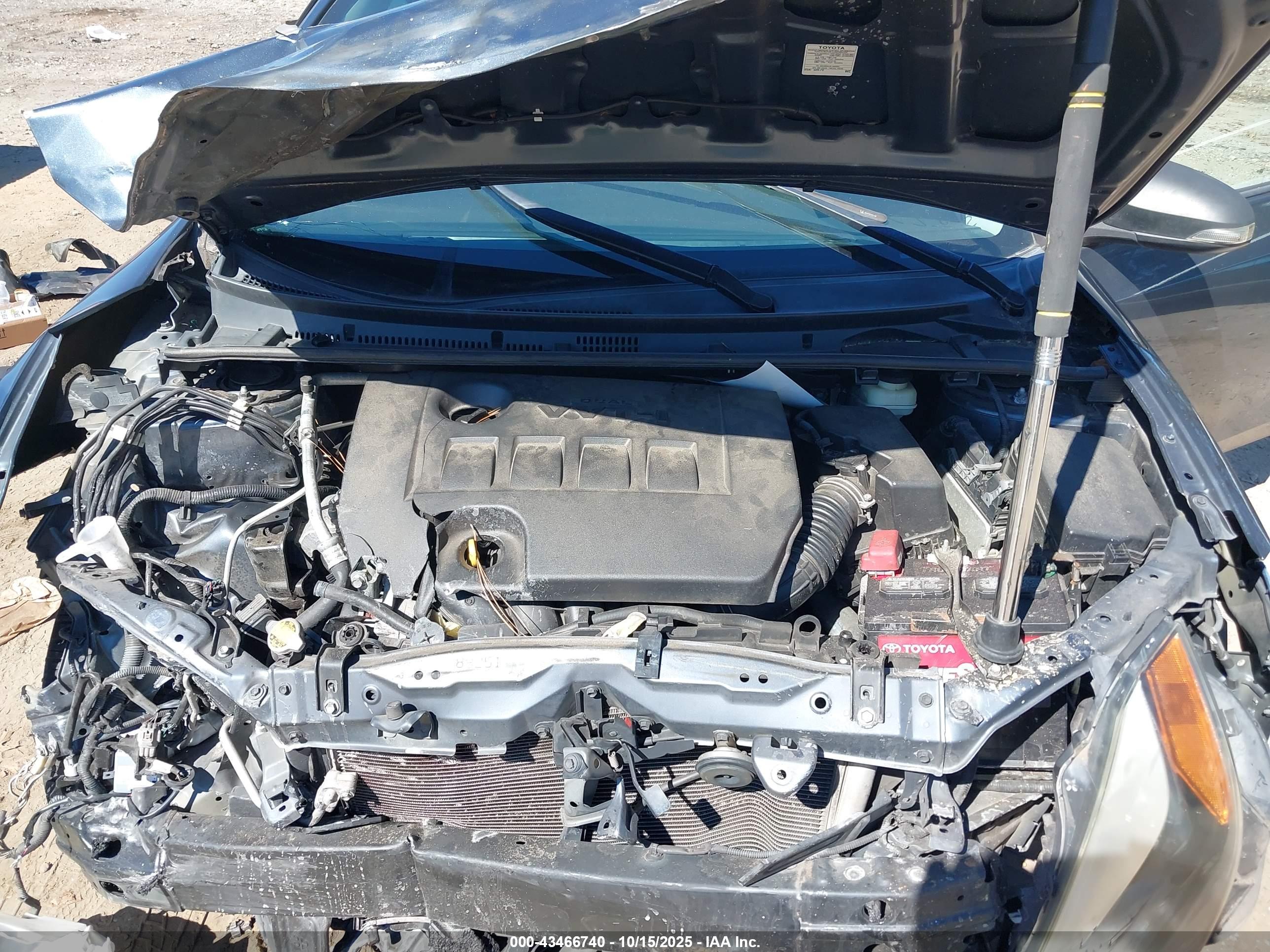 TOYOTA COROLLA image 10