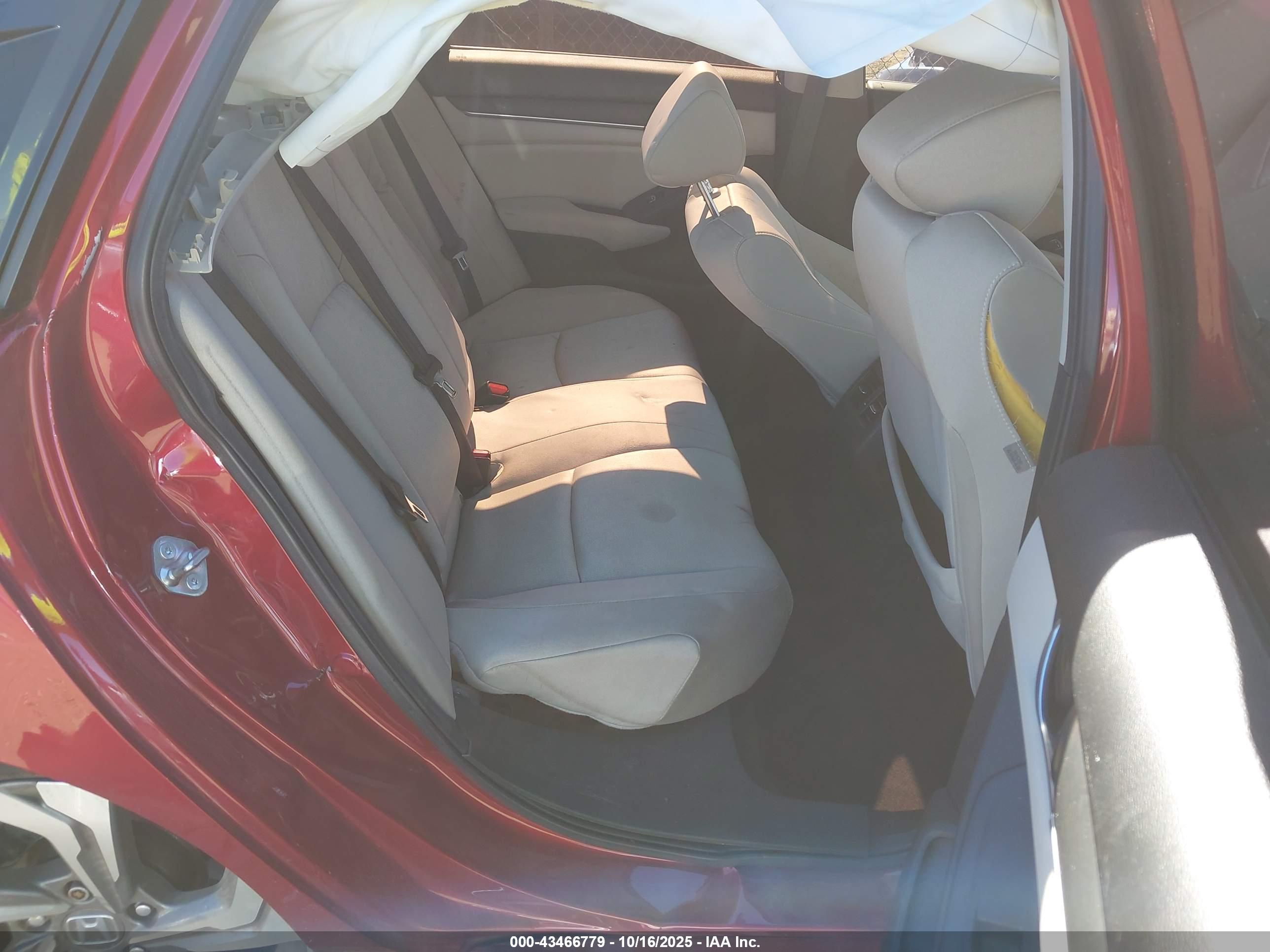 HONDA ACCORD image 8