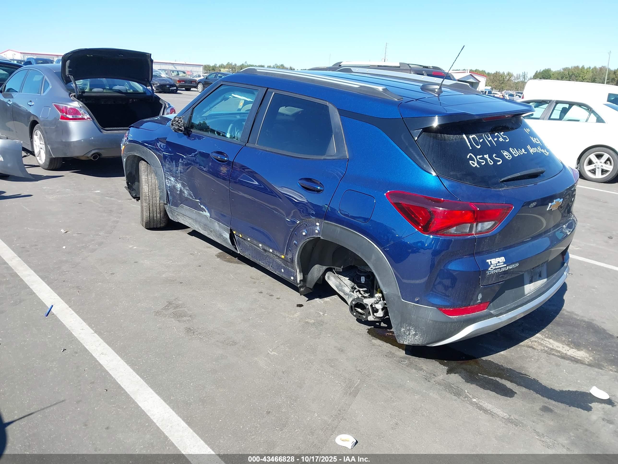 CHEVROLET TRAILBLAZER image 3
