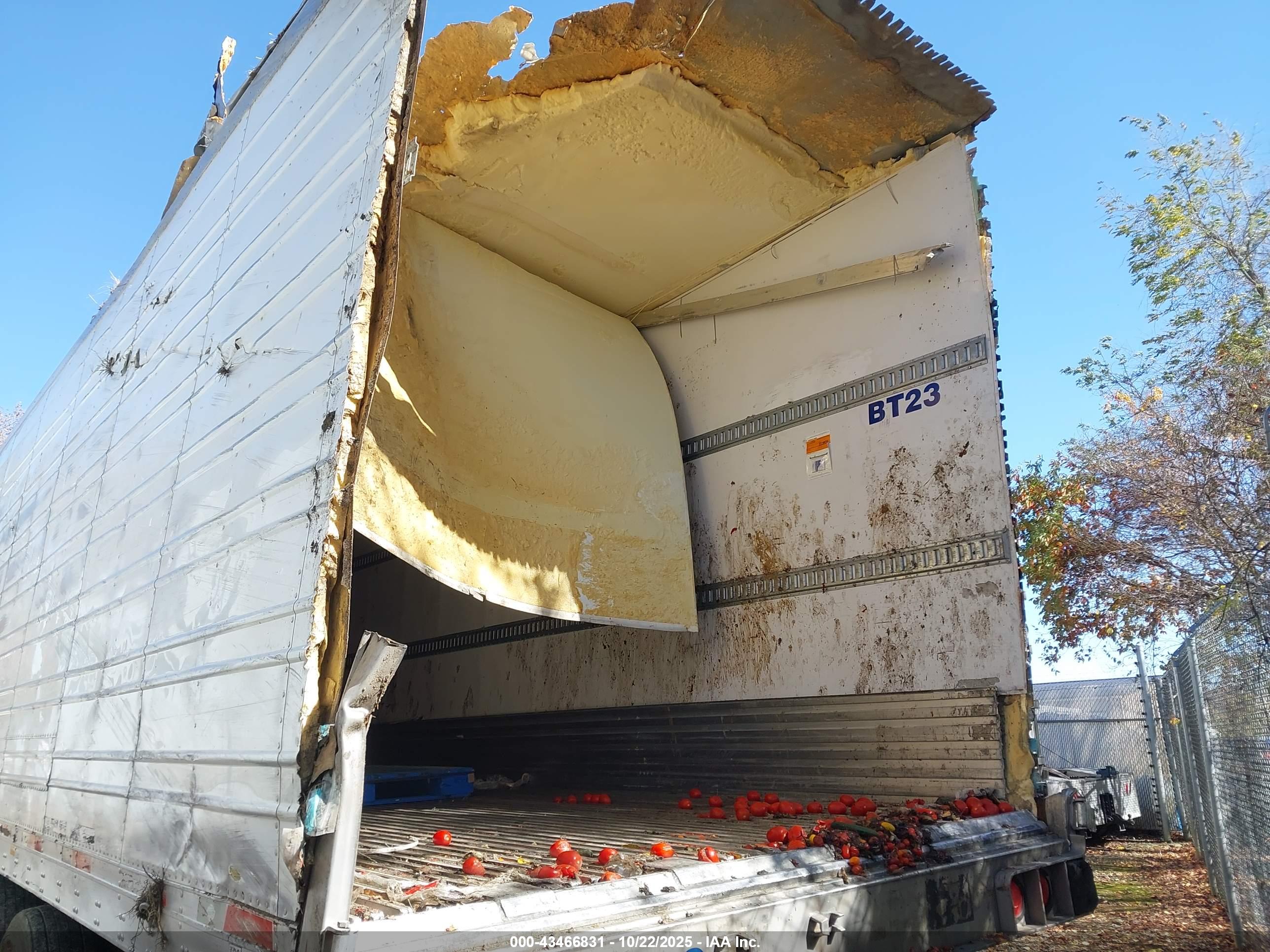 UTILITY TRAILER image 6