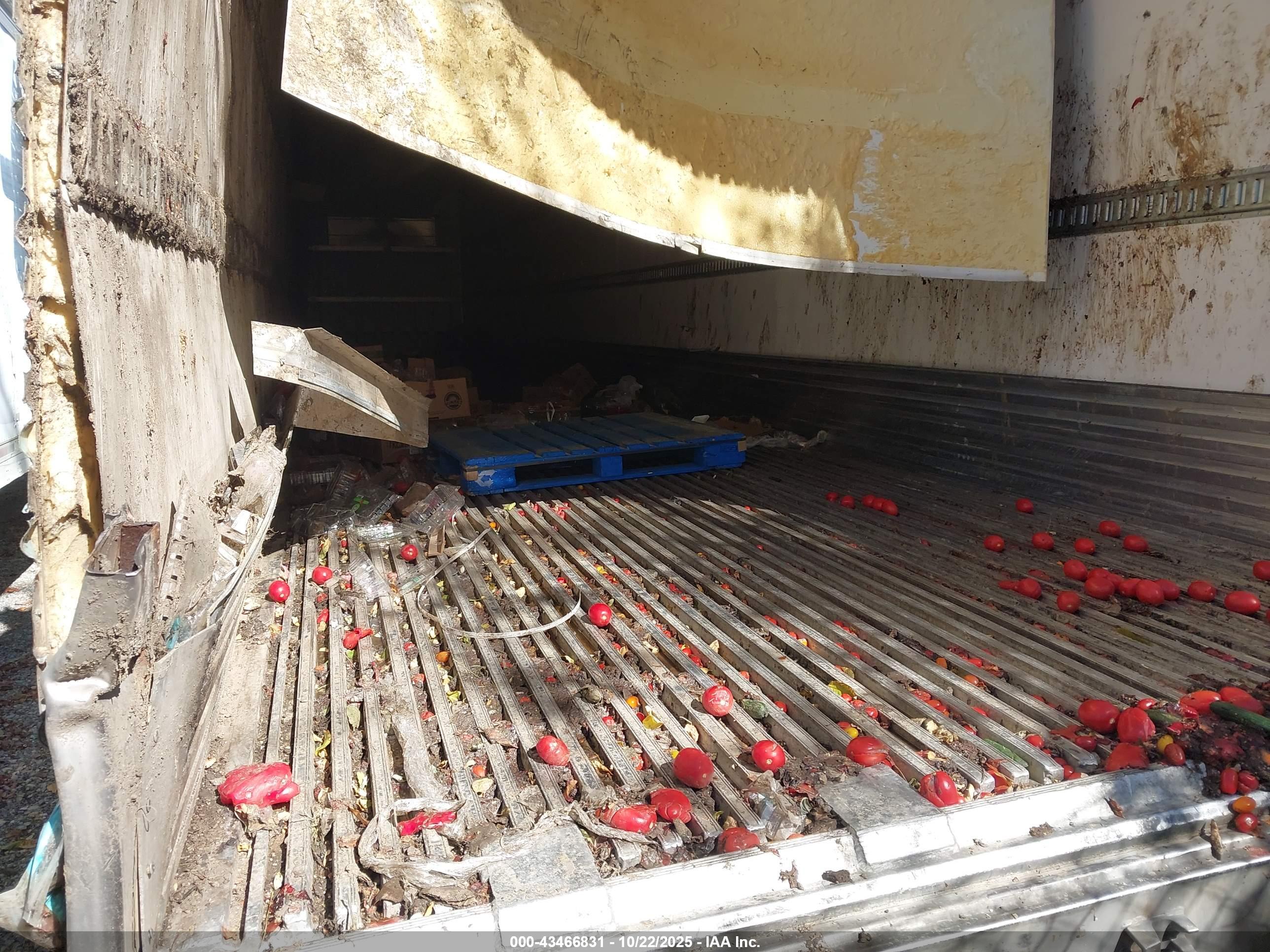 UTILITY TRAILER image 8