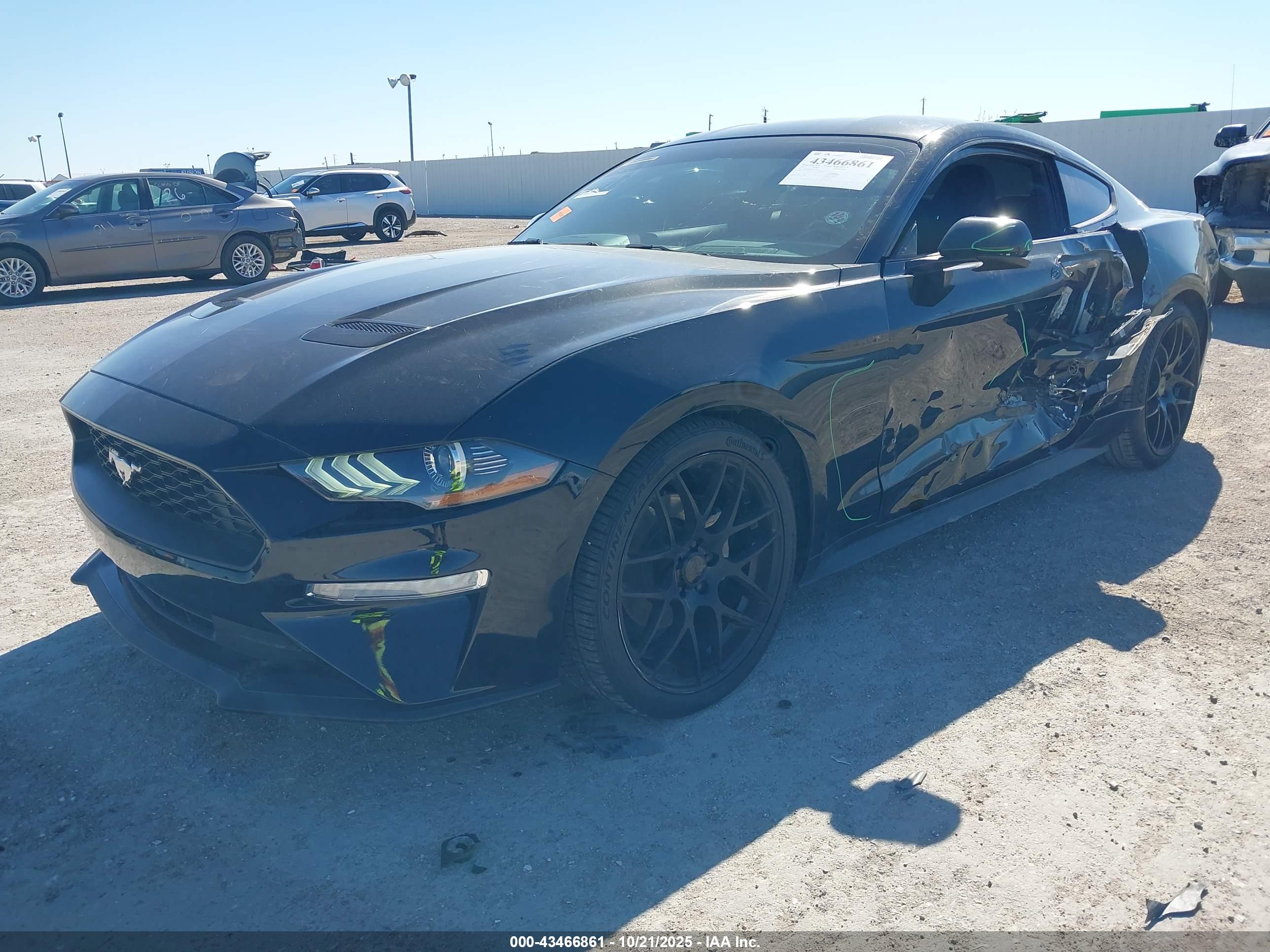 FORD MUSTANG image 2