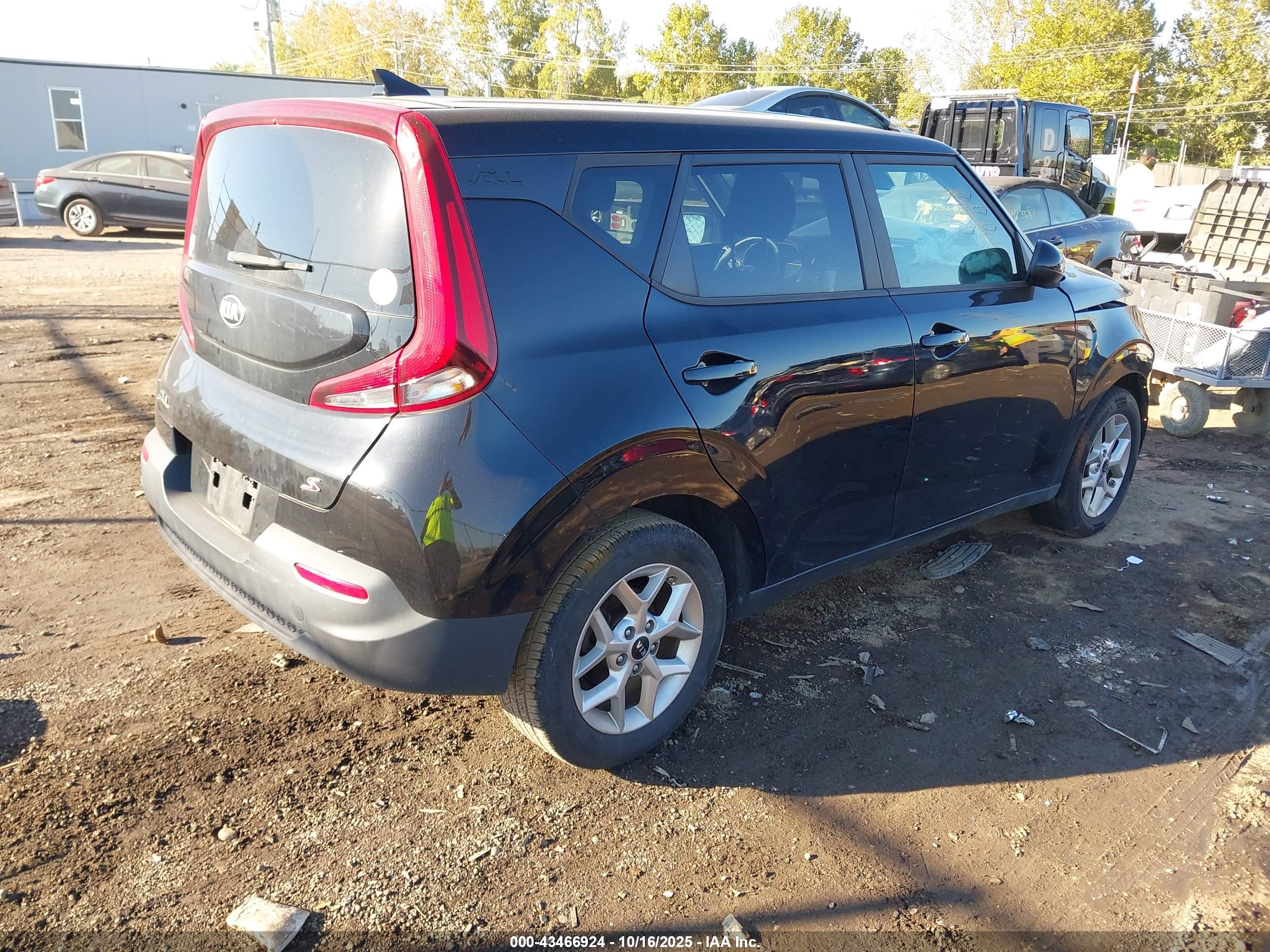 KIA SOUL image 4