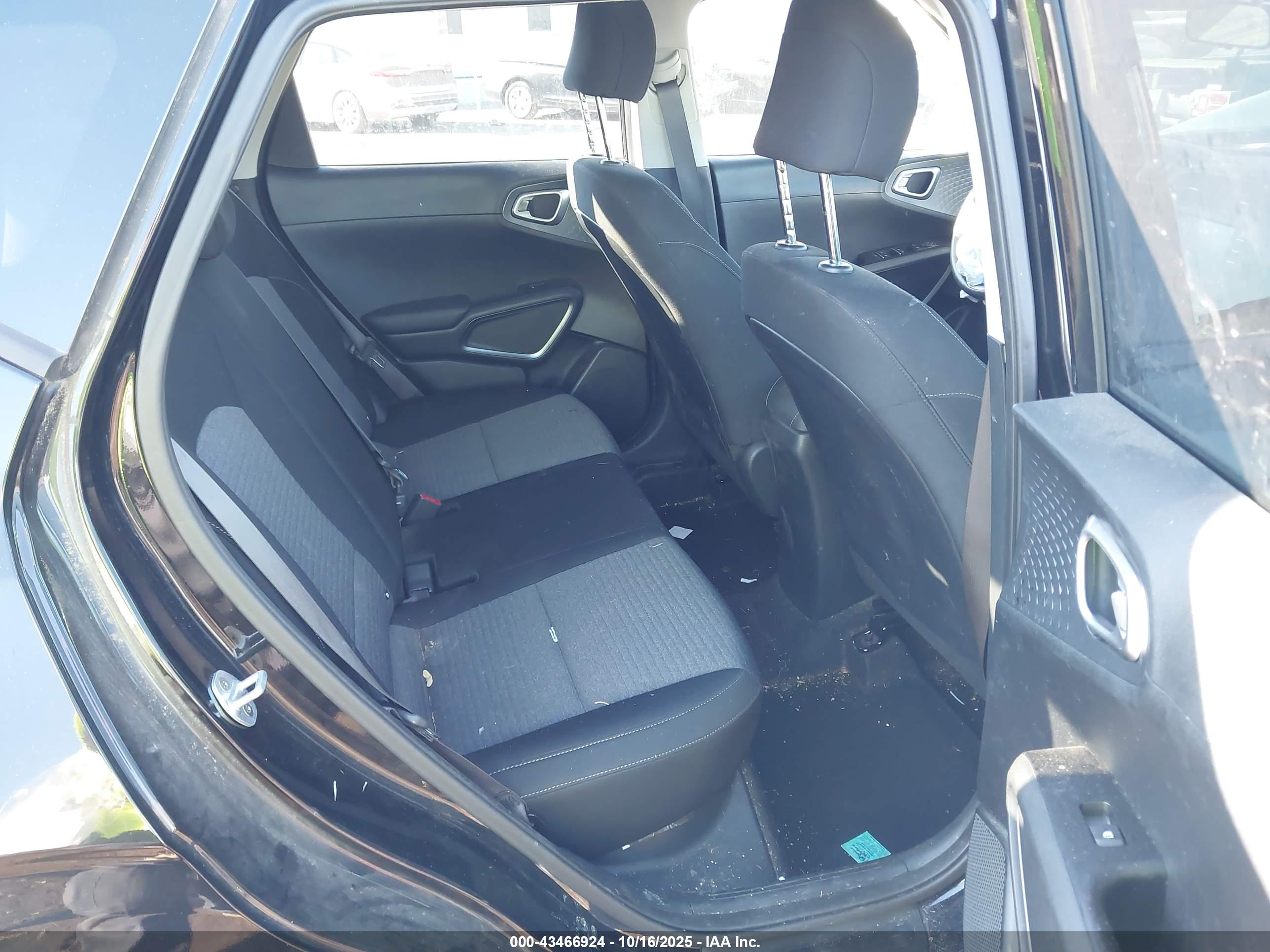 KIA SOUL image 8