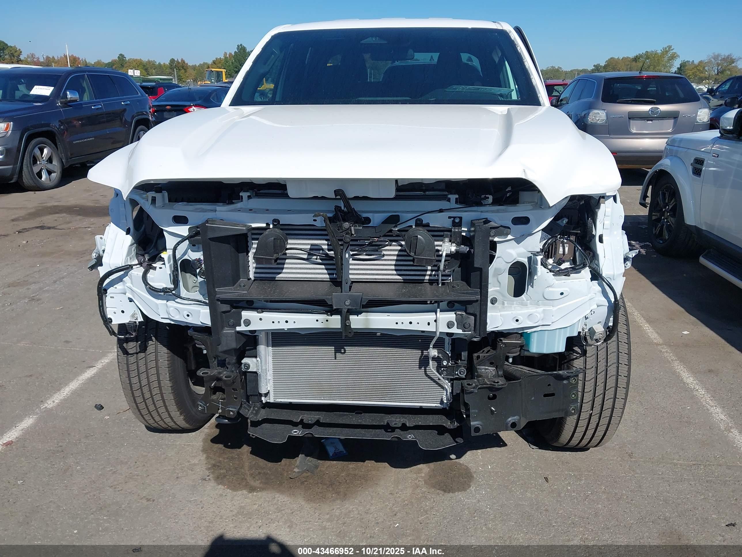 TOYOTA TACOMA image 6