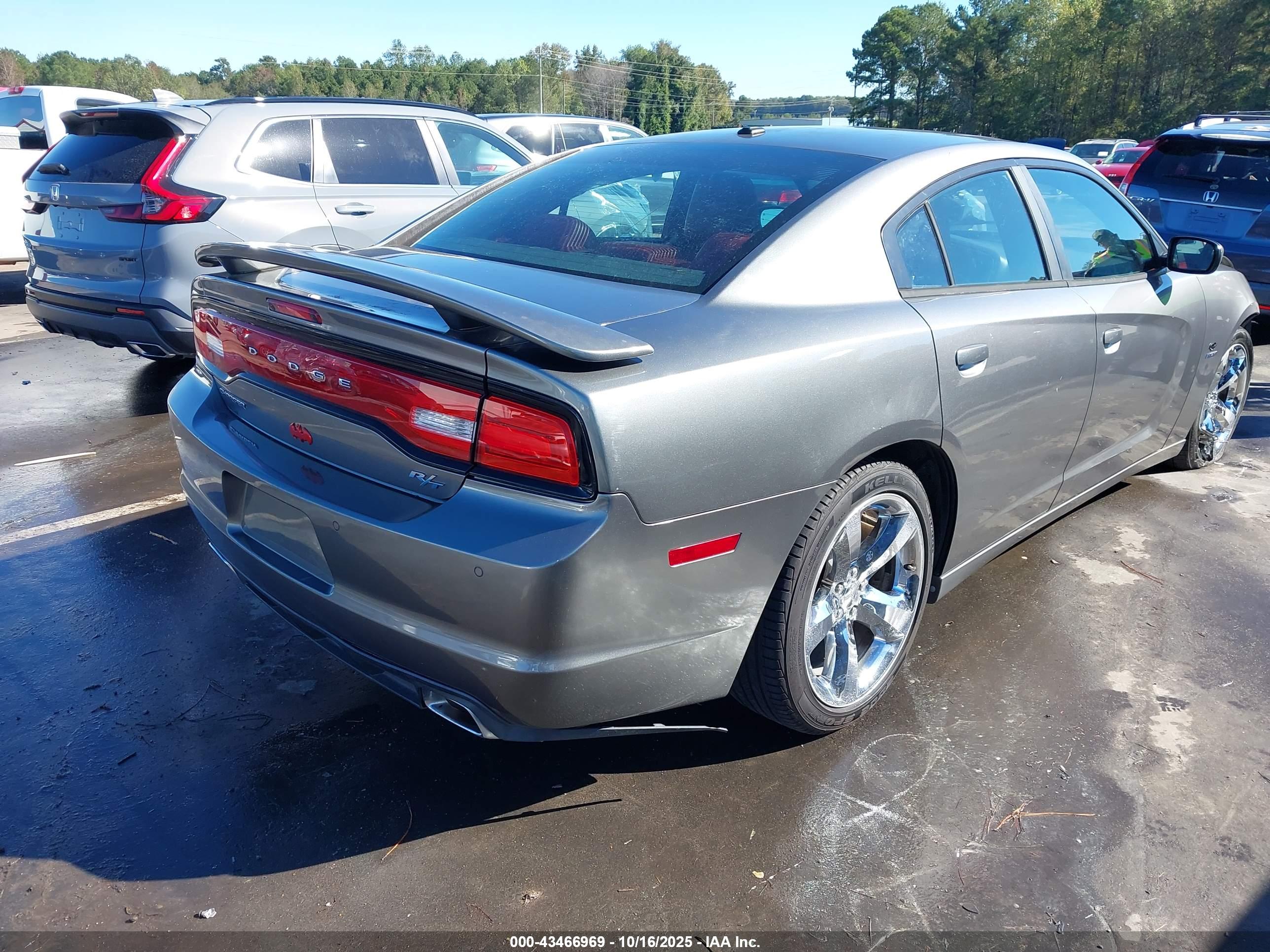 DODGE CHARGER image 4