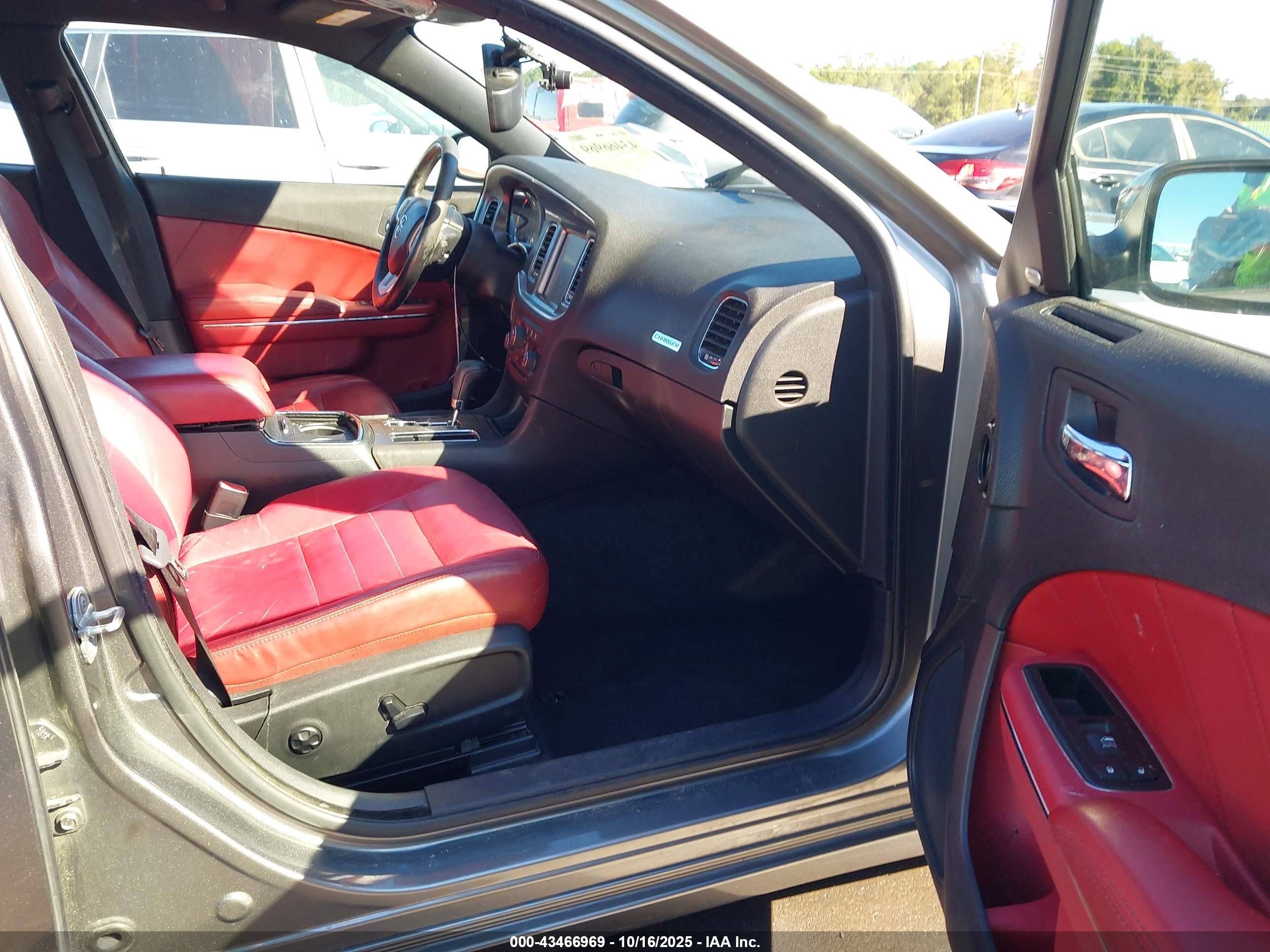 DODGE CHARGER image 5