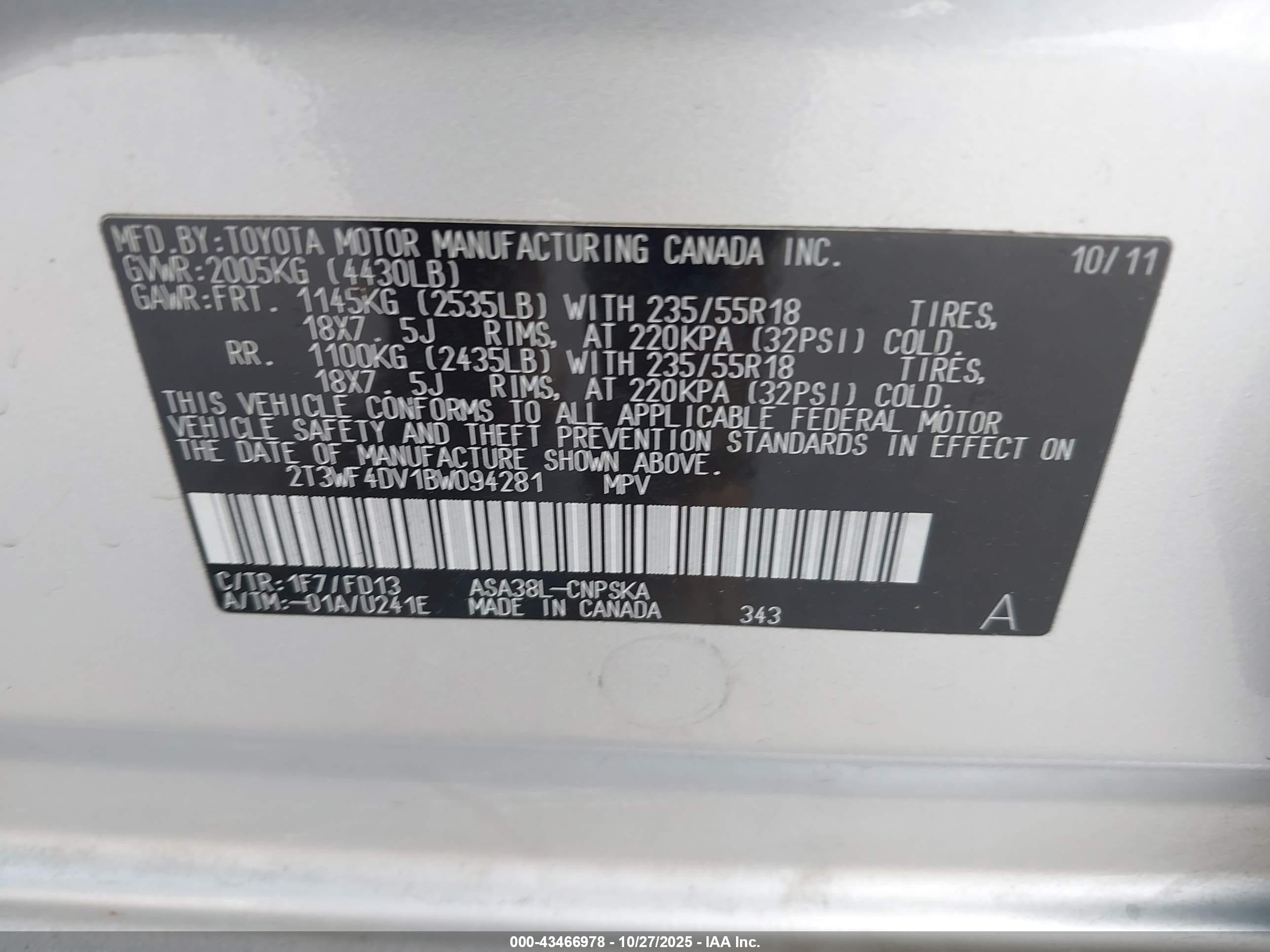 TOYOTA RAV4 image 9
