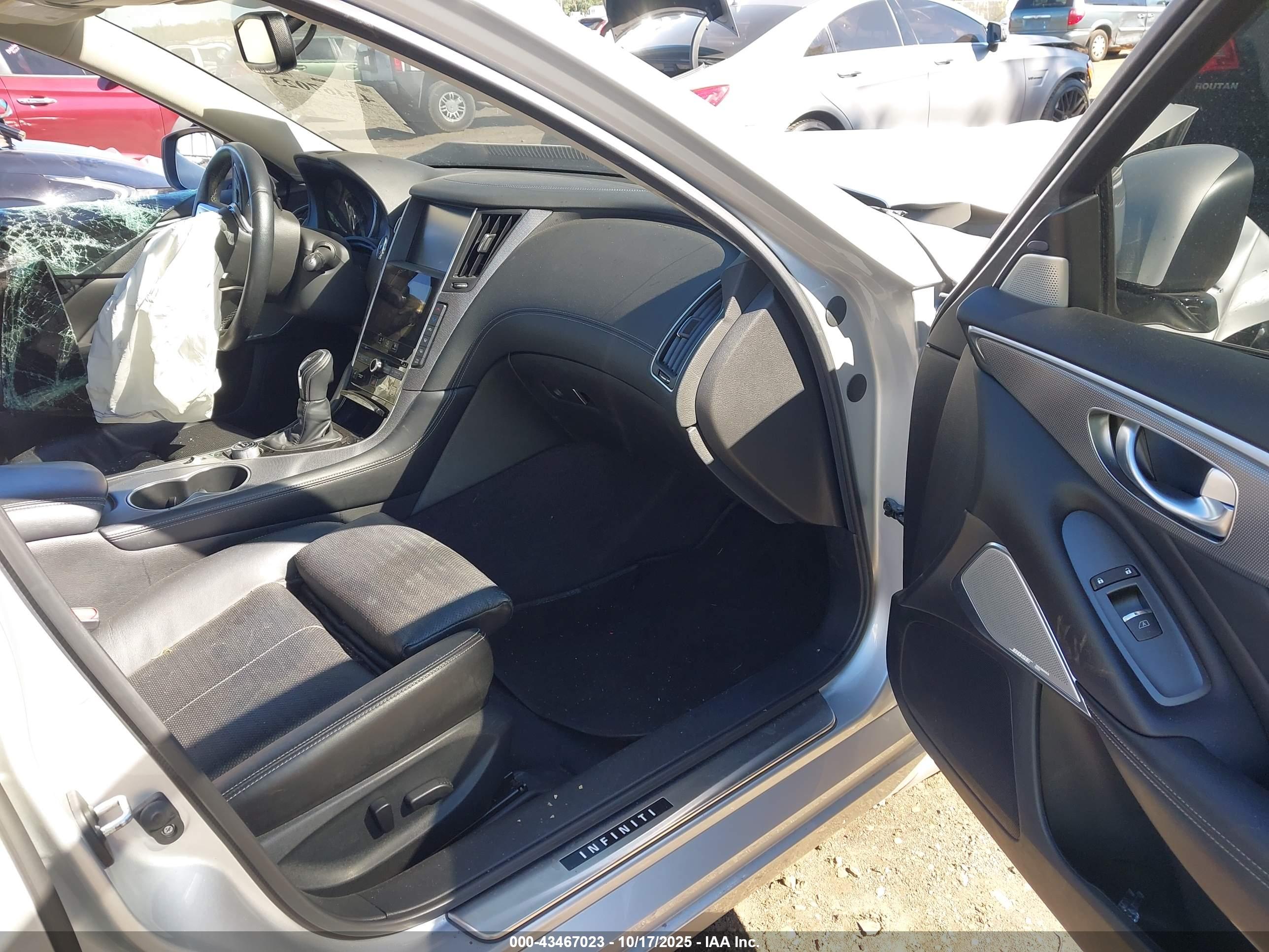 INFINITI Q50 image 5