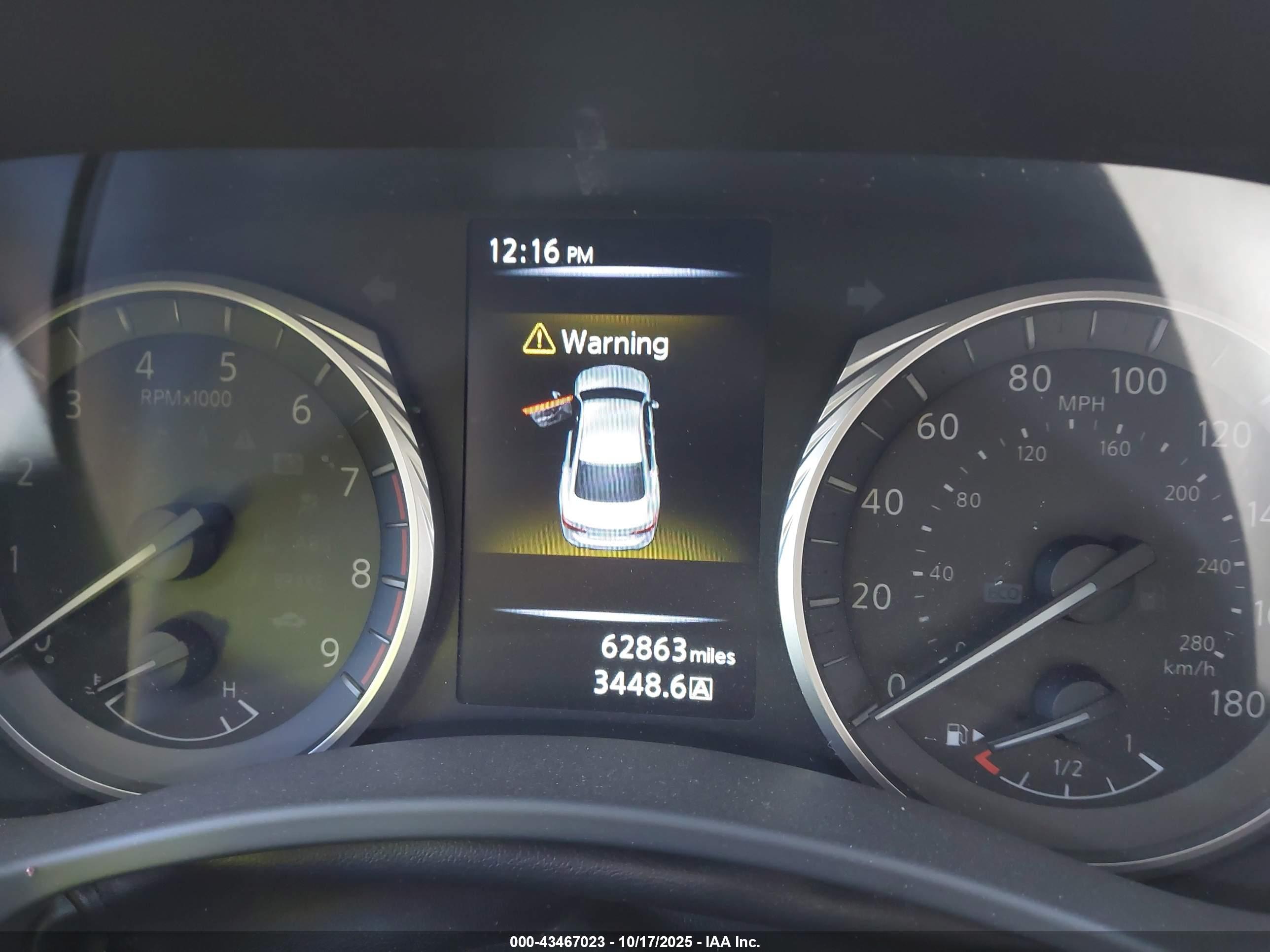 INFINITI Q50 image 7