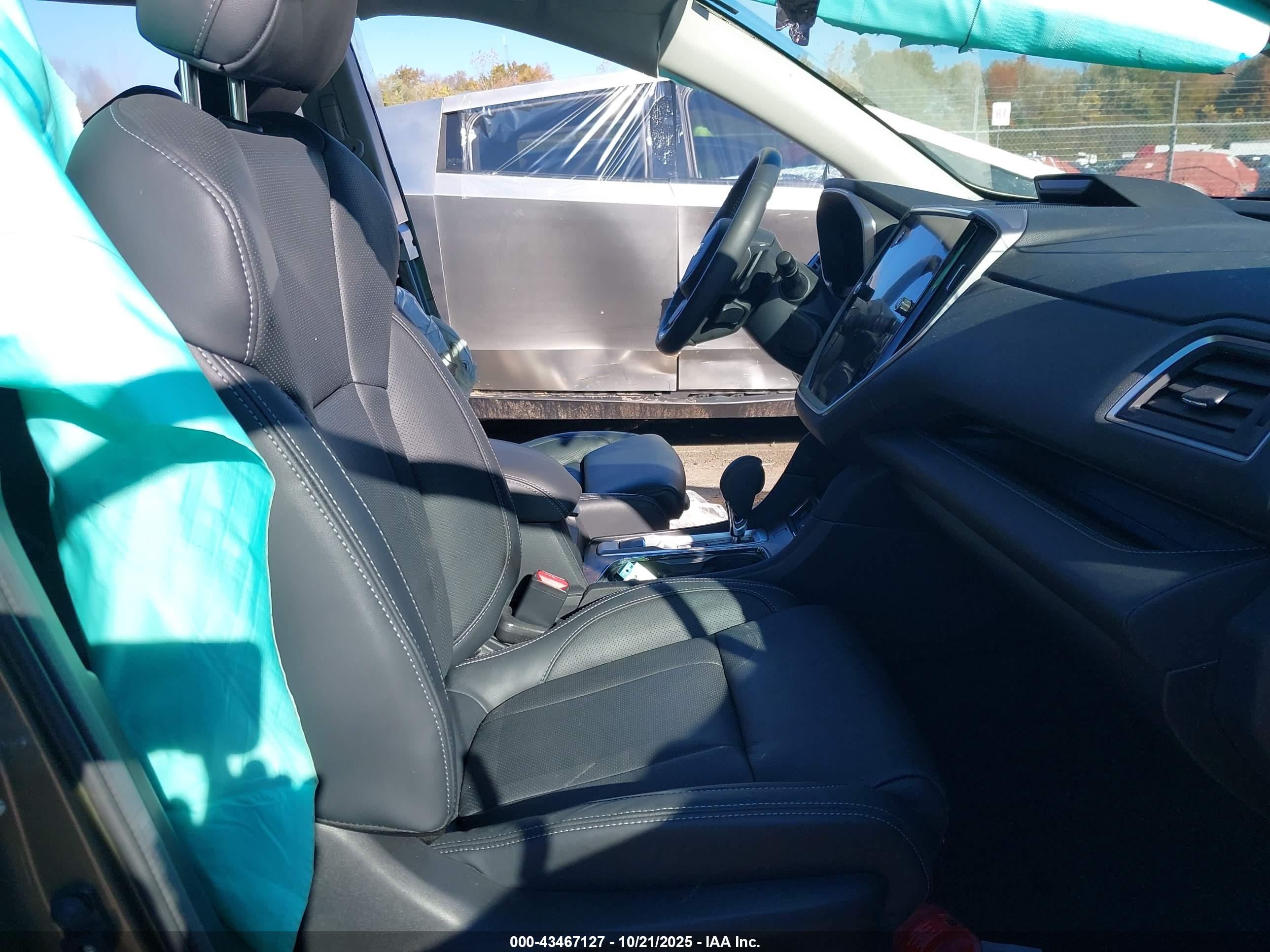 SUBARU ASCENT image 5