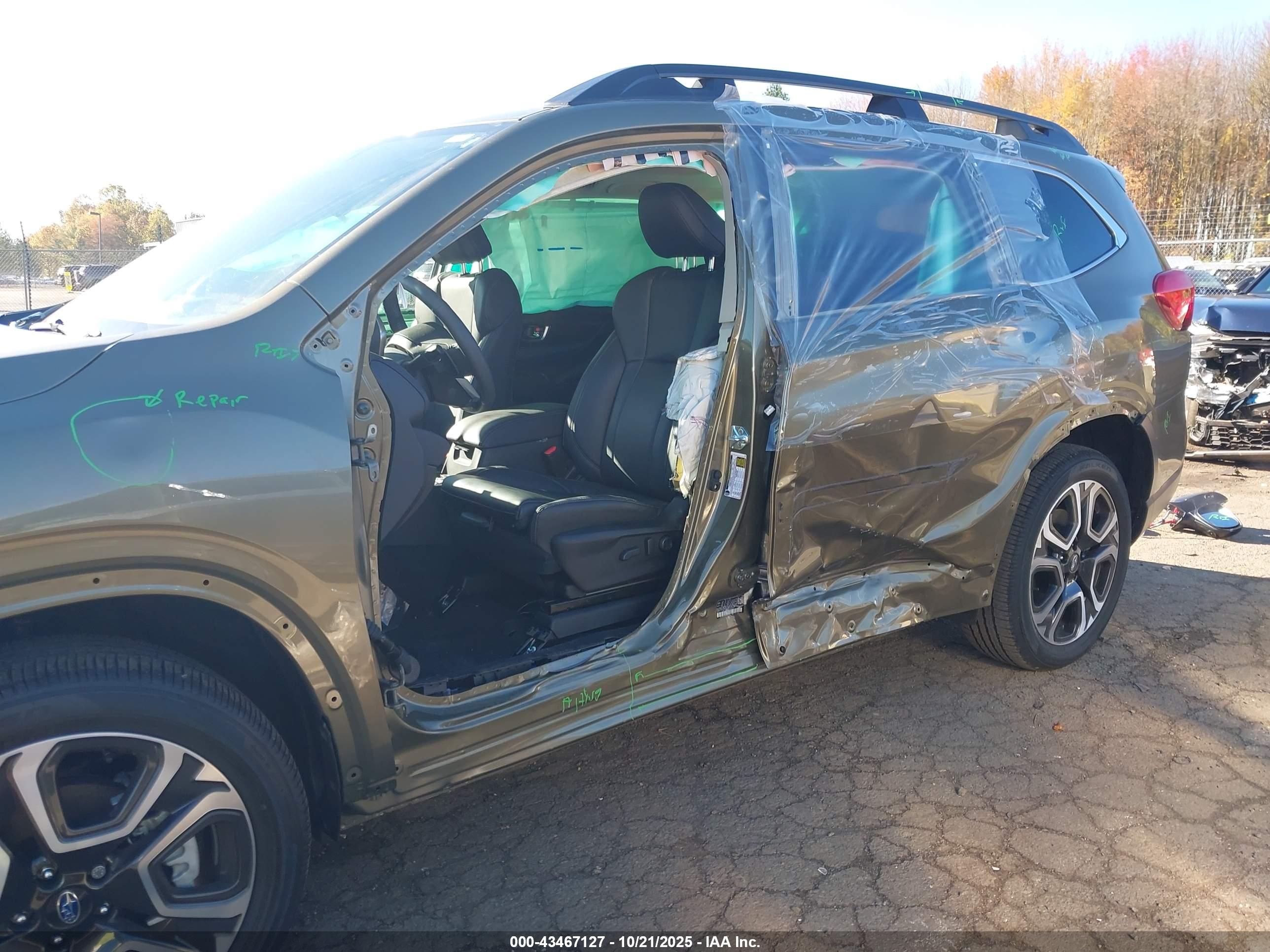 SUBARU ASCENT image 6