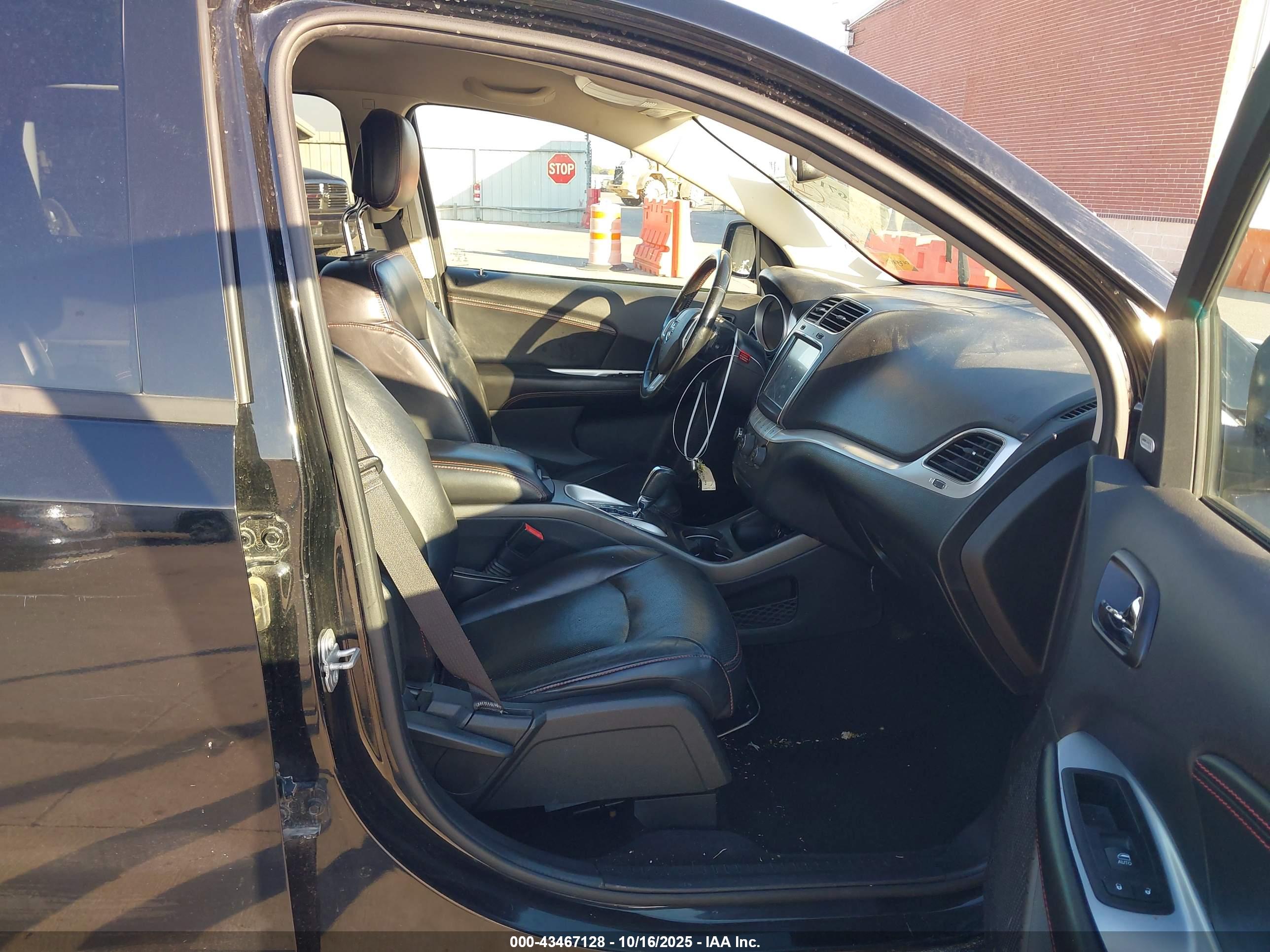 DODGE JOURNEY image 5
