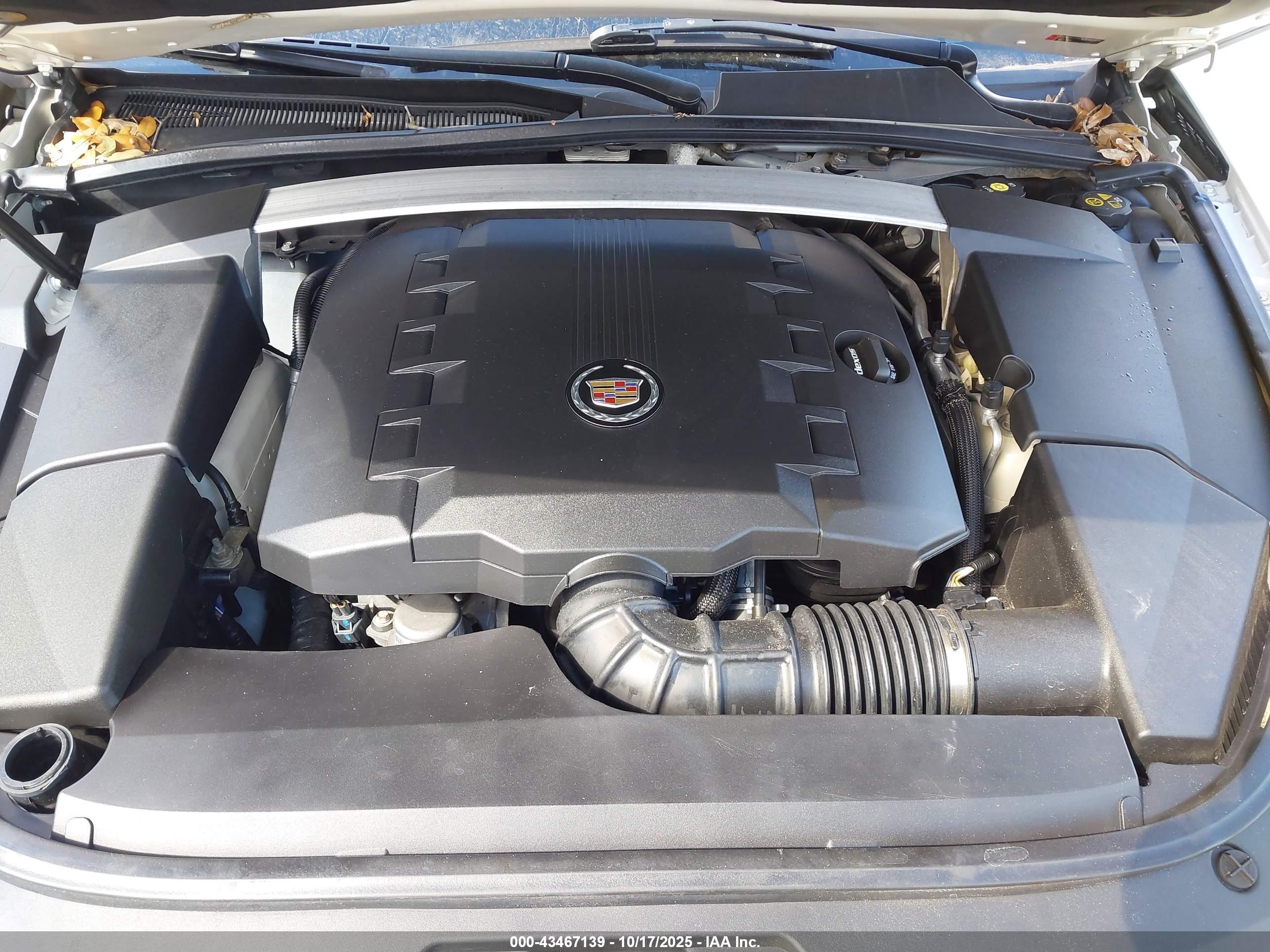 CADILLAC CTS image 10