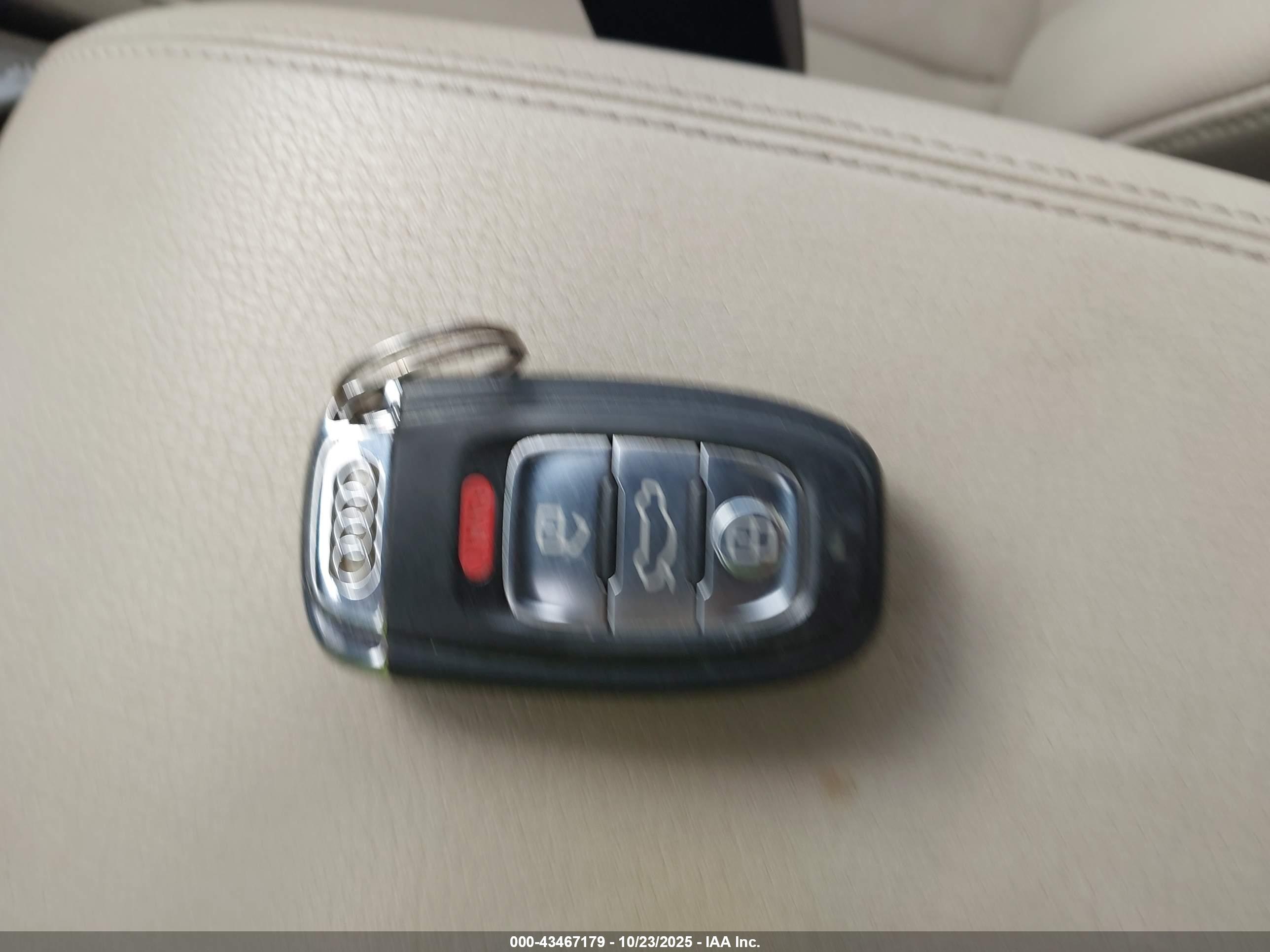 AUDI Q5 image 11