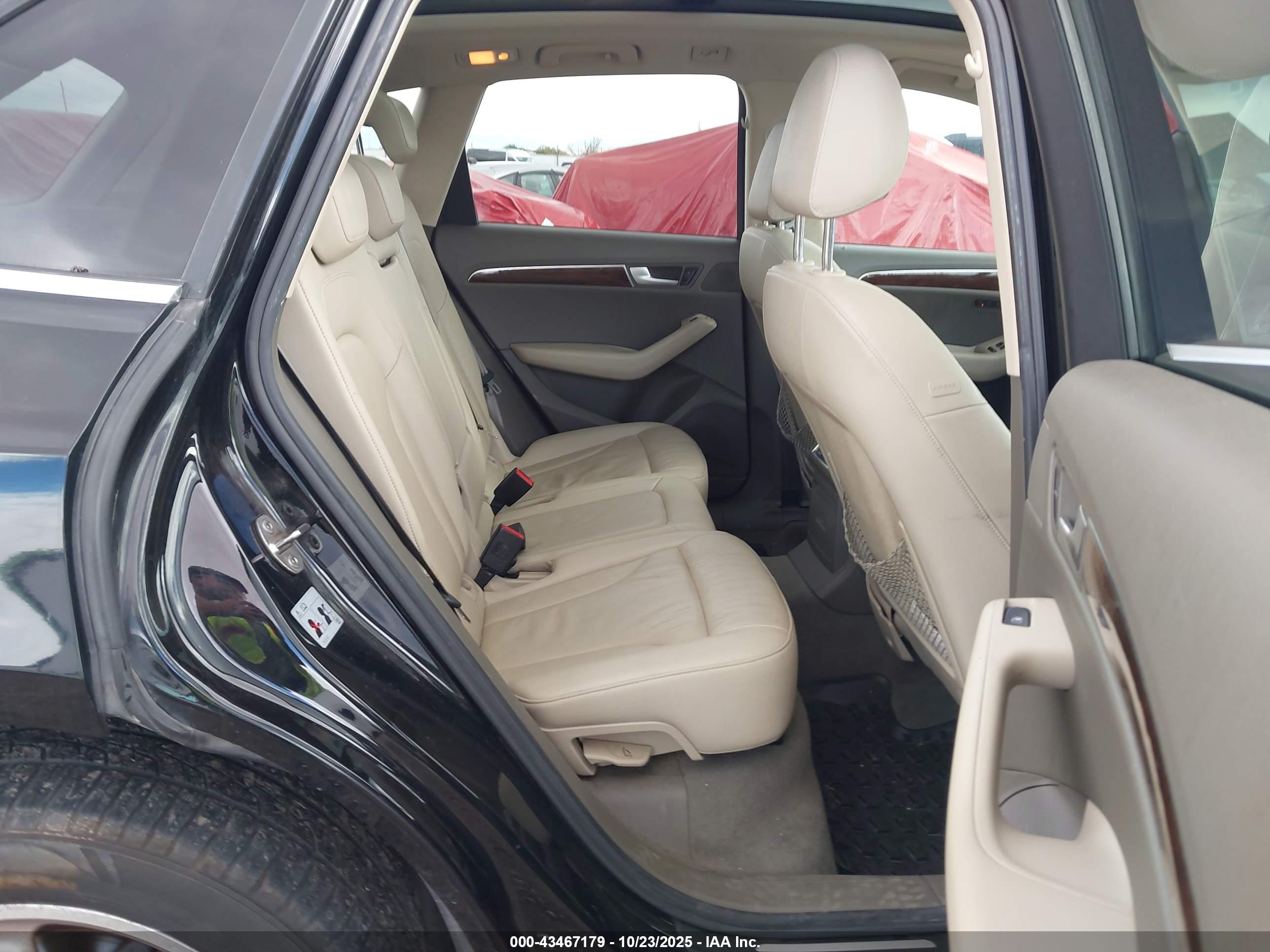 AUDI Q5 image 8