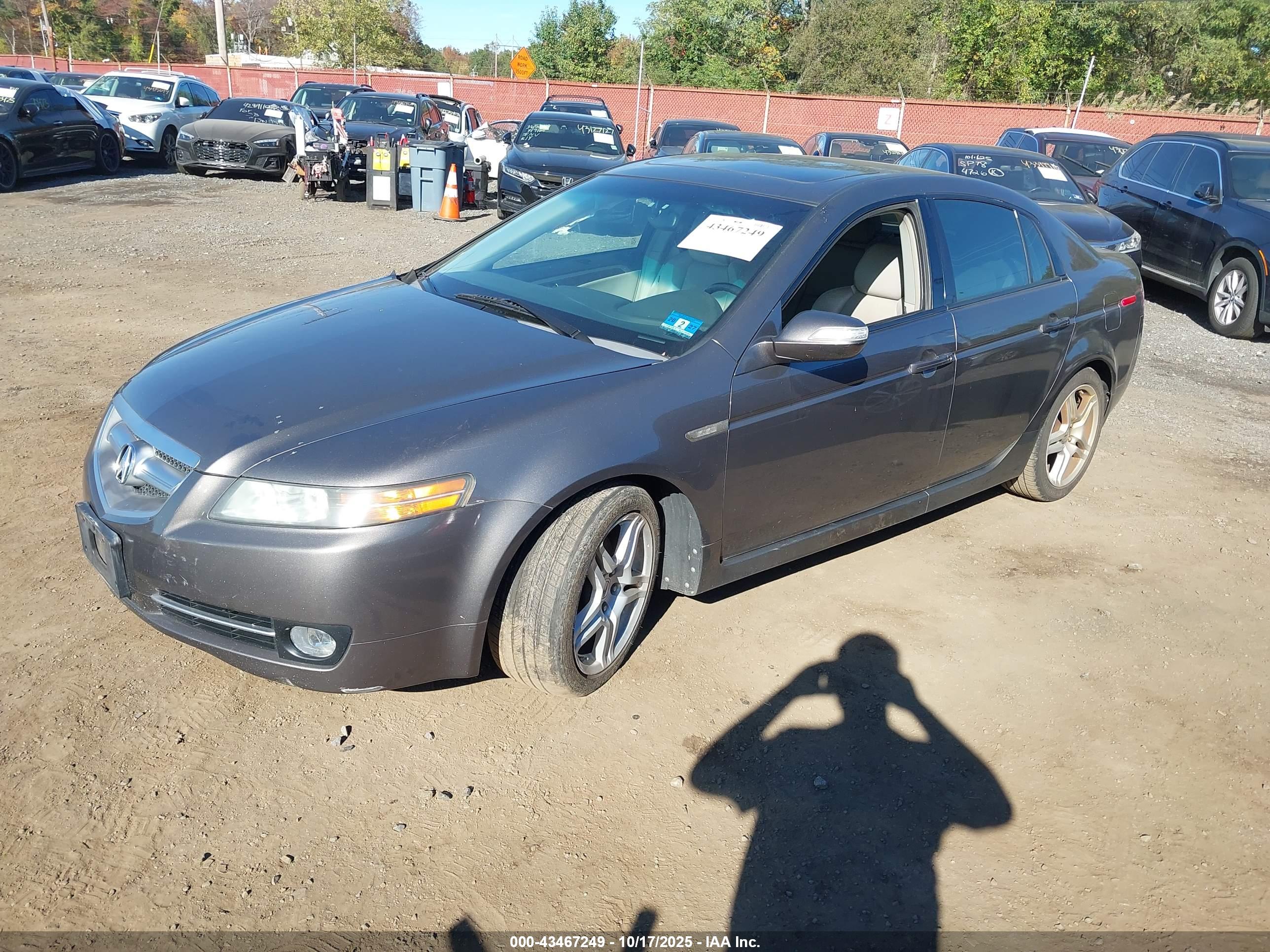 ACURA TL image 2