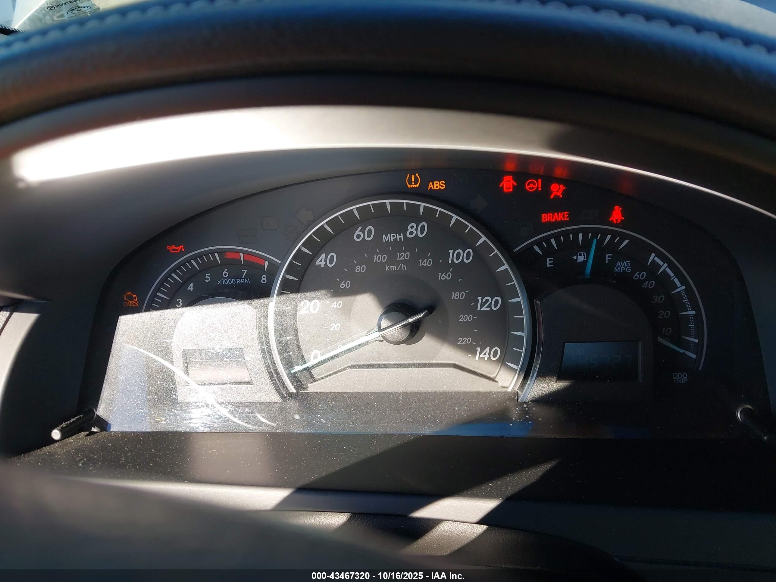 TOYOTA CAMRY image 7
