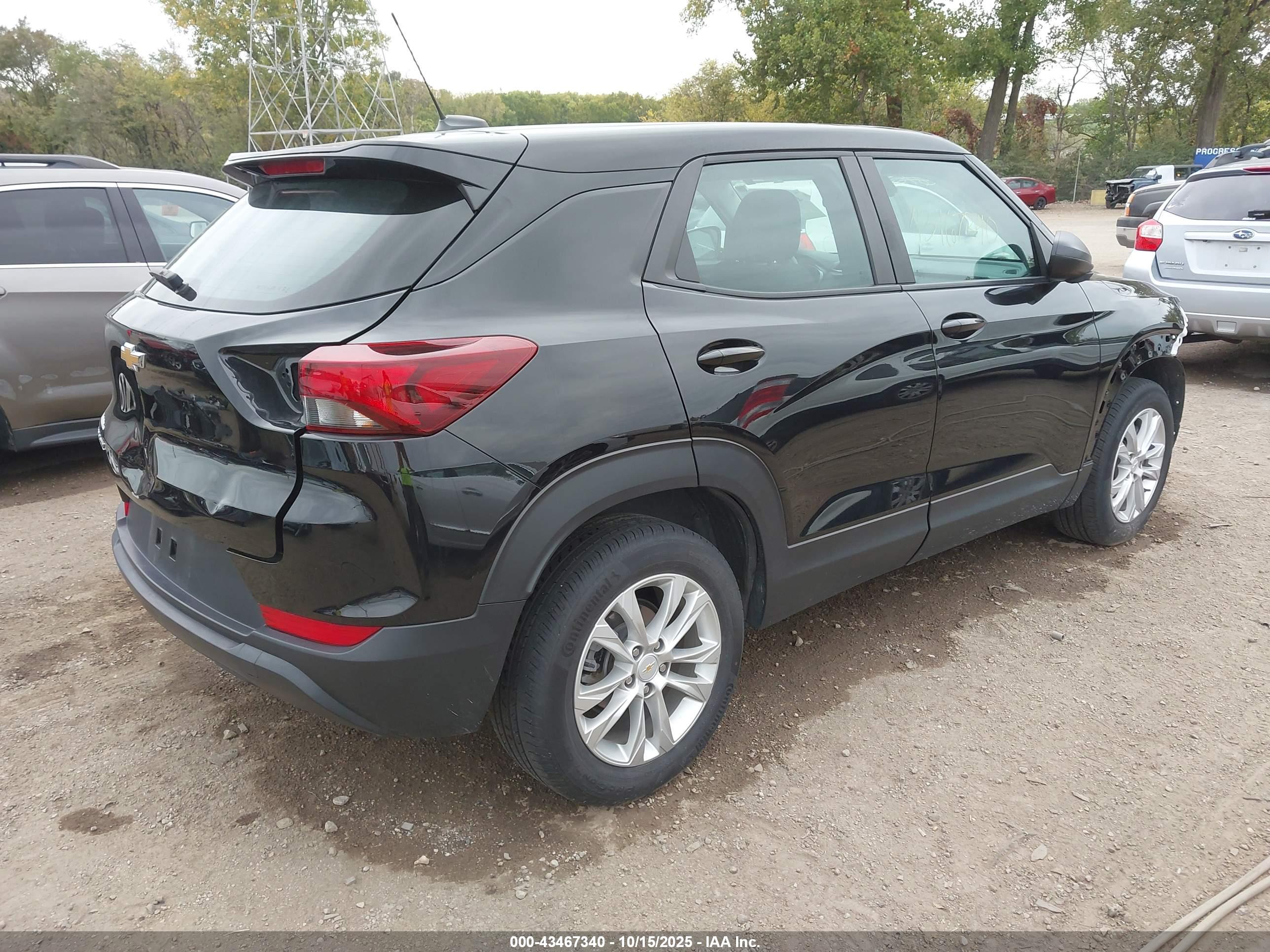 CHEVROLET TRAILBLAZER image 4