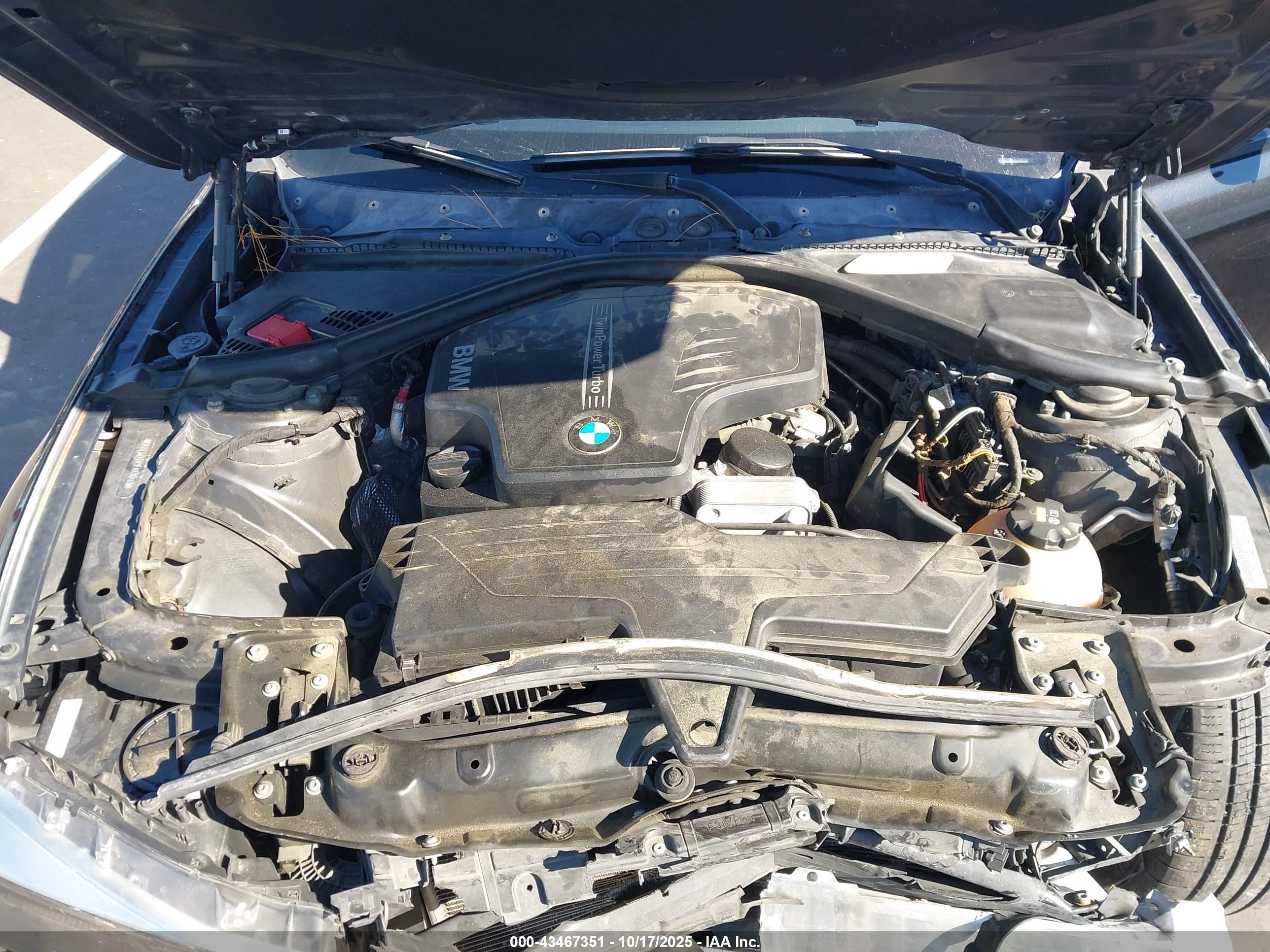 BMW 328I image 10