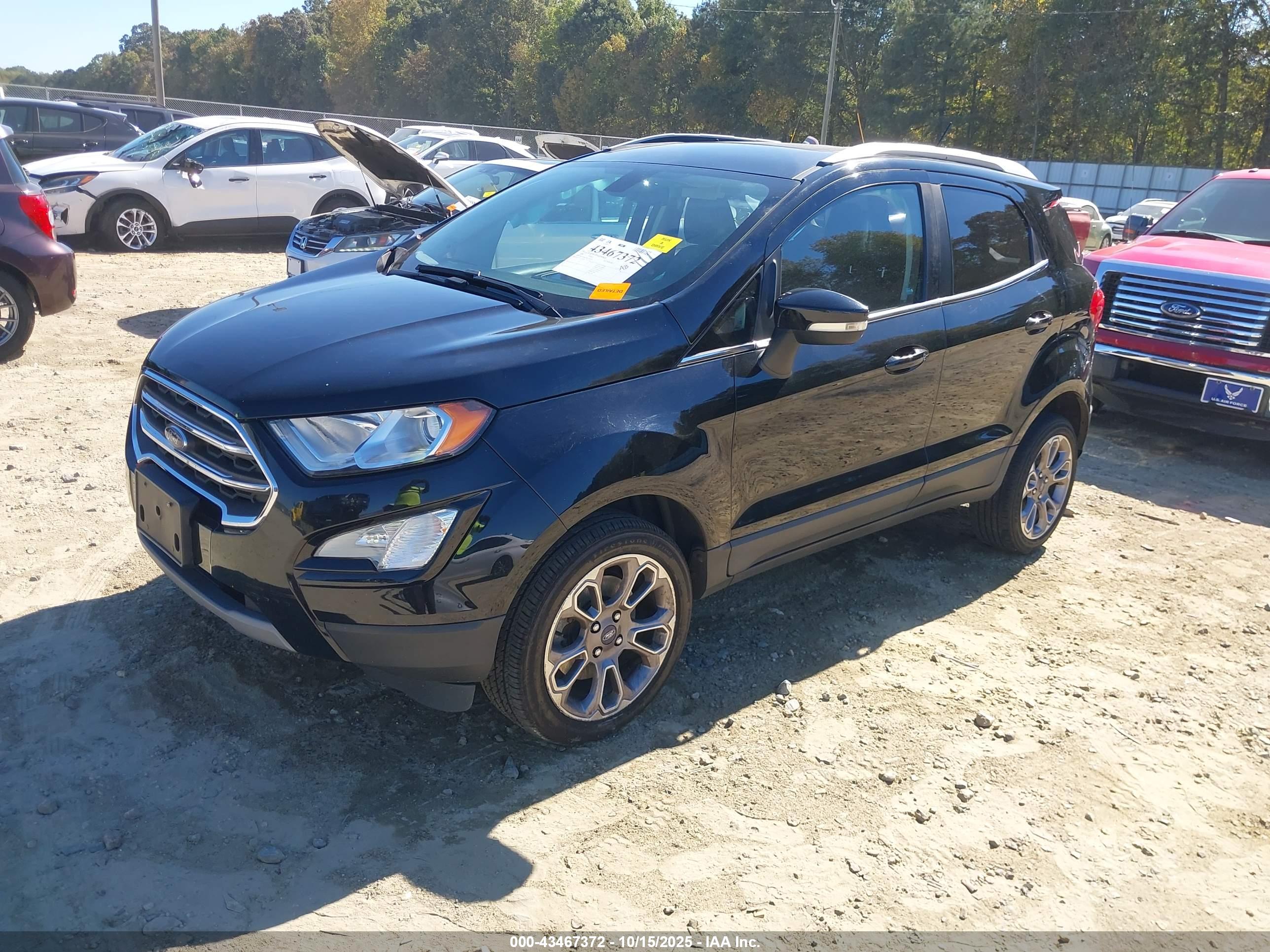 FORD ECOSPORT image 2