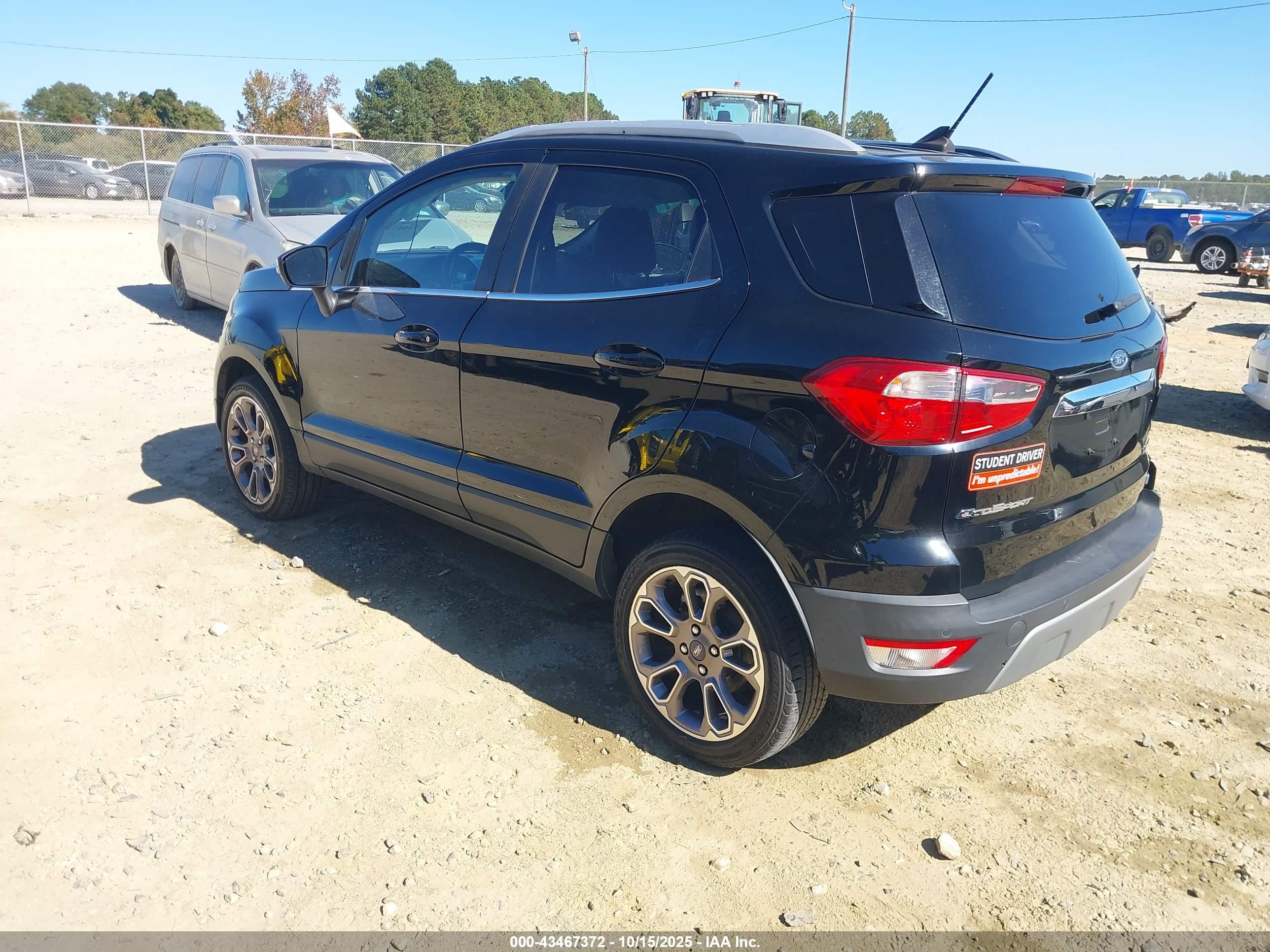 FORD ECOSPORT image 3