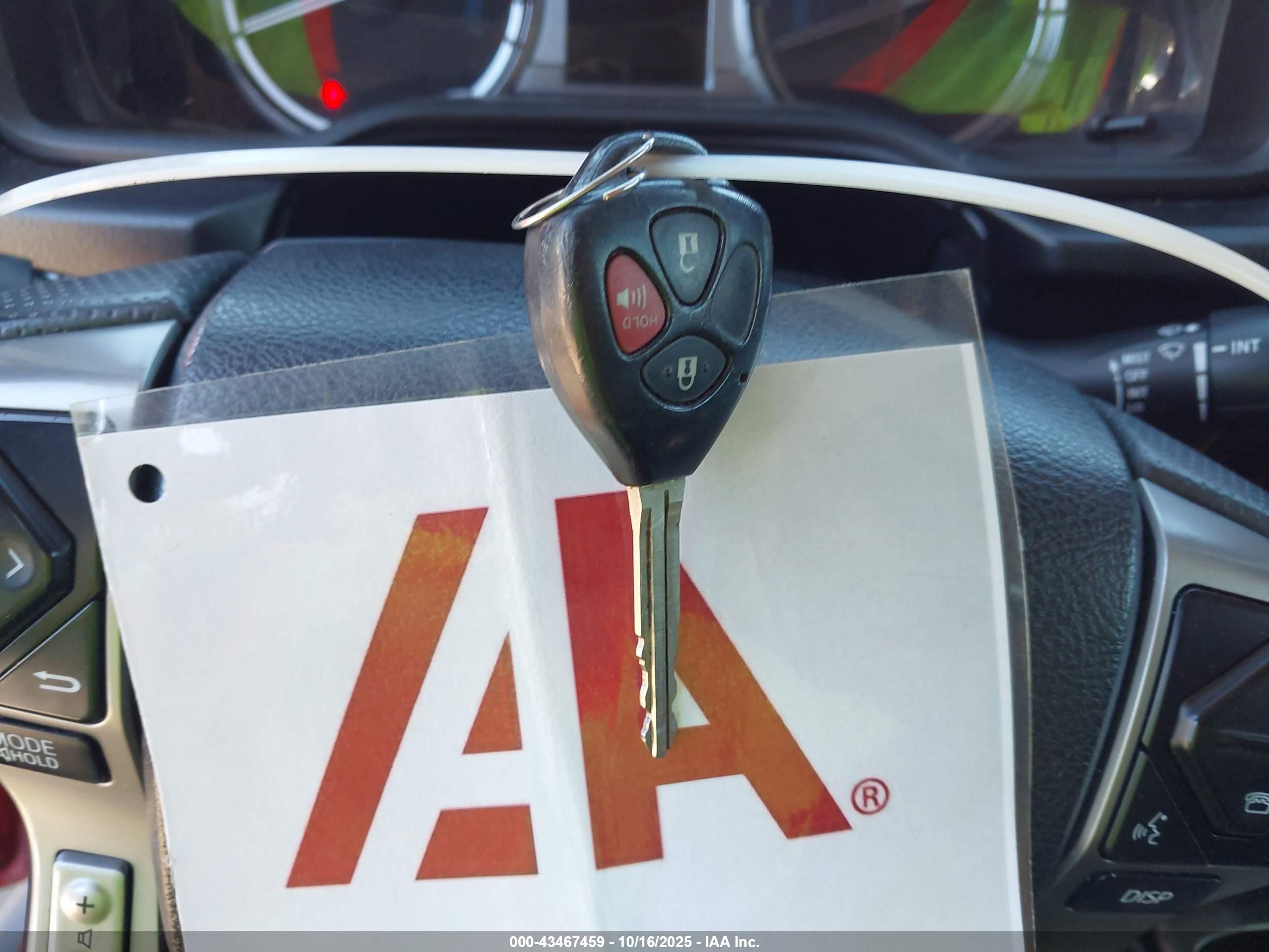 TOYOTA 4RUNNER image 11