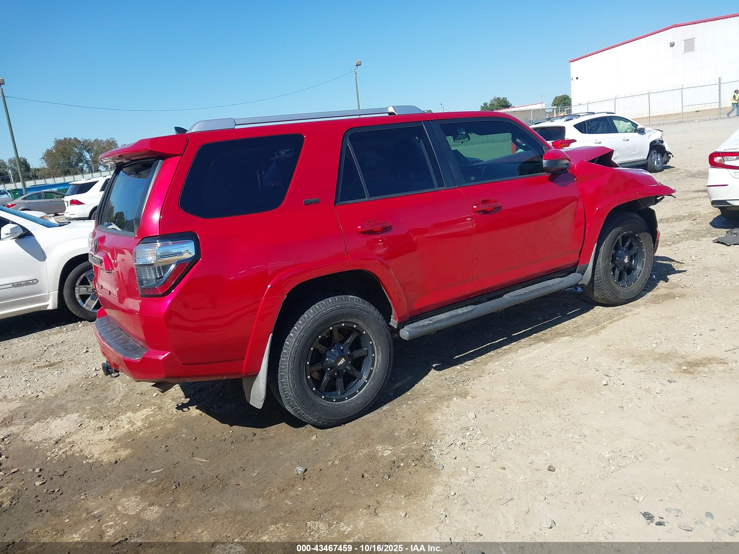 TOYOTA 4RUNNER image 4