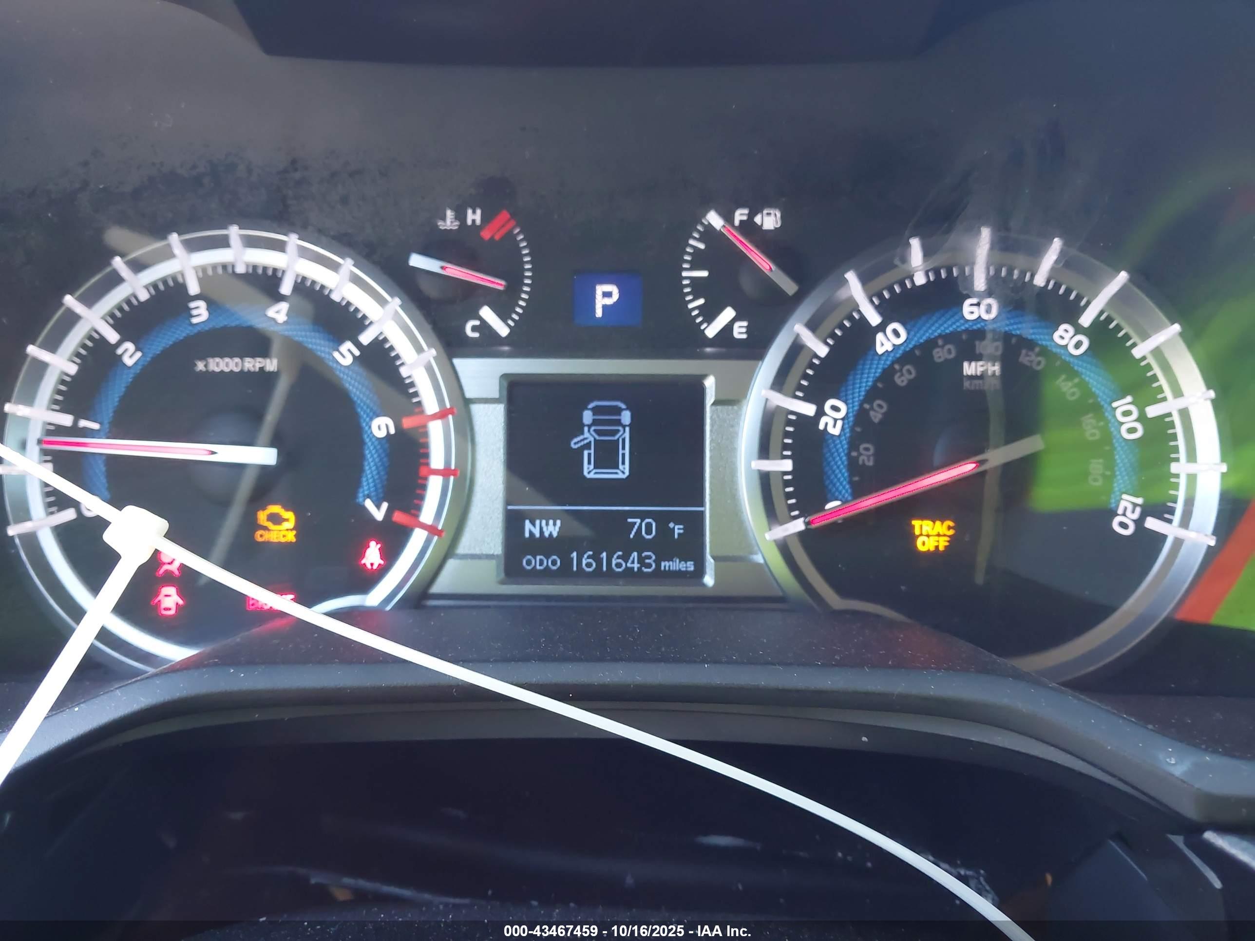 TOYOTA 4RUNNER image 7