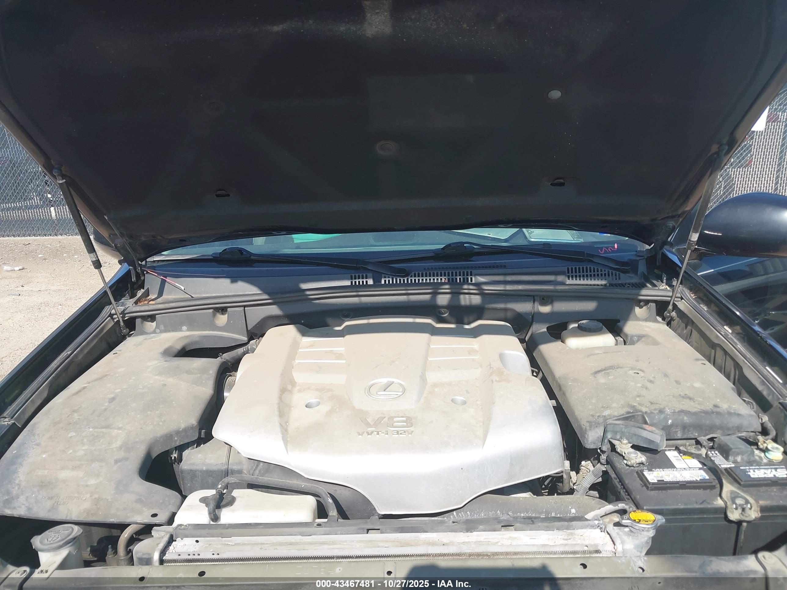 LEXUS GX image 10
