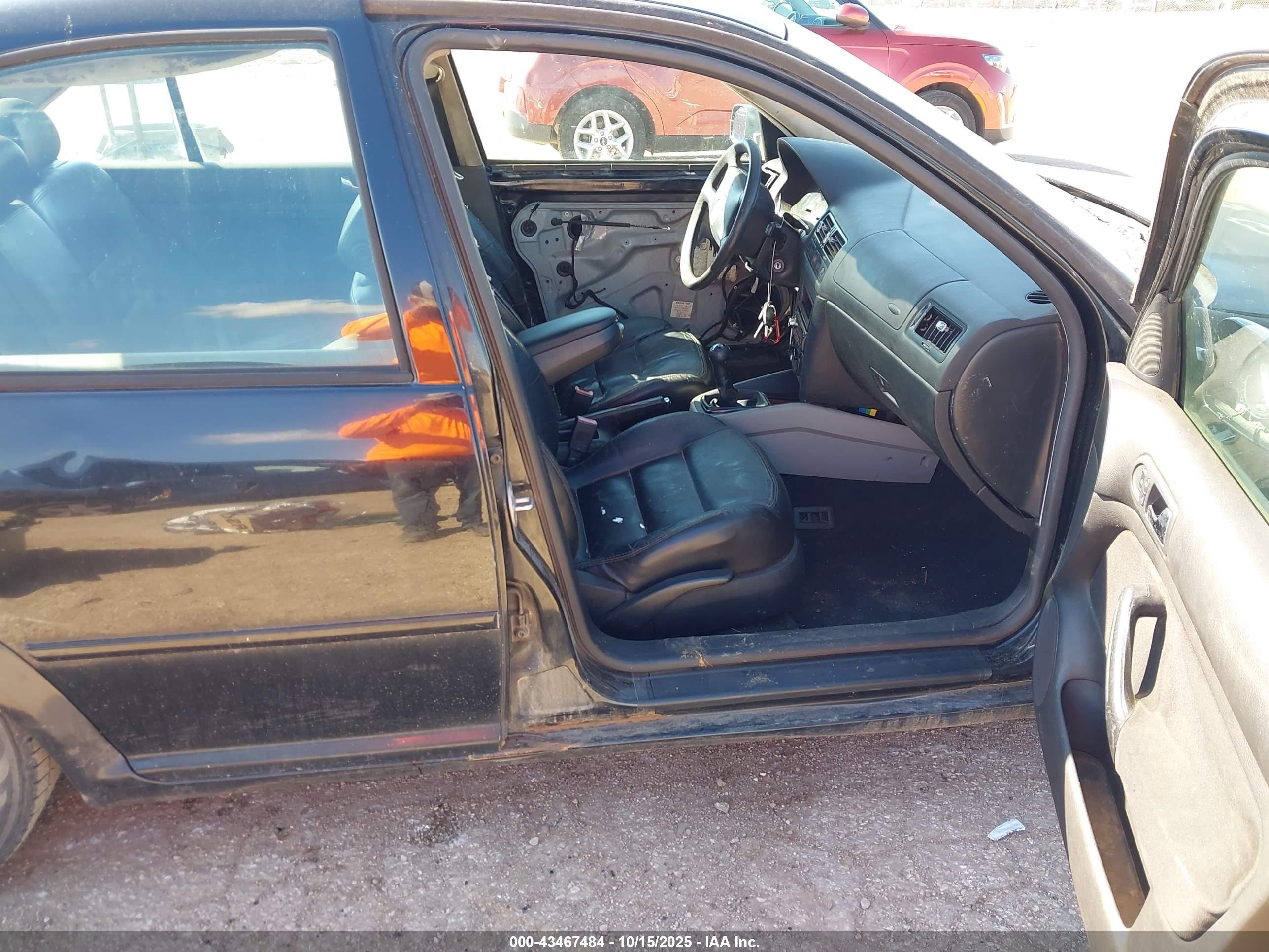 VOLKSWAGEN JETTA image 5