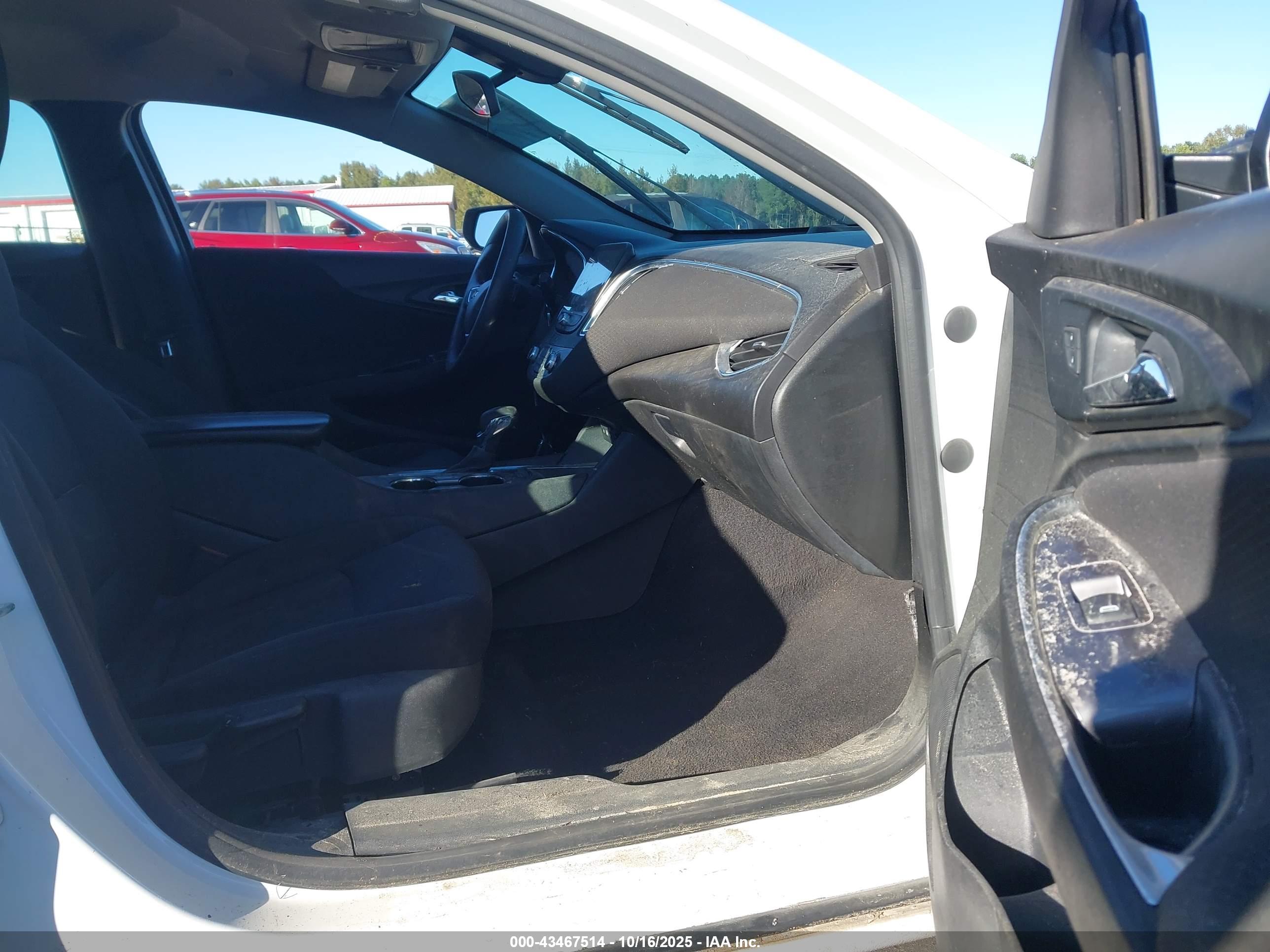 CHEVROLET MALIBU image 5