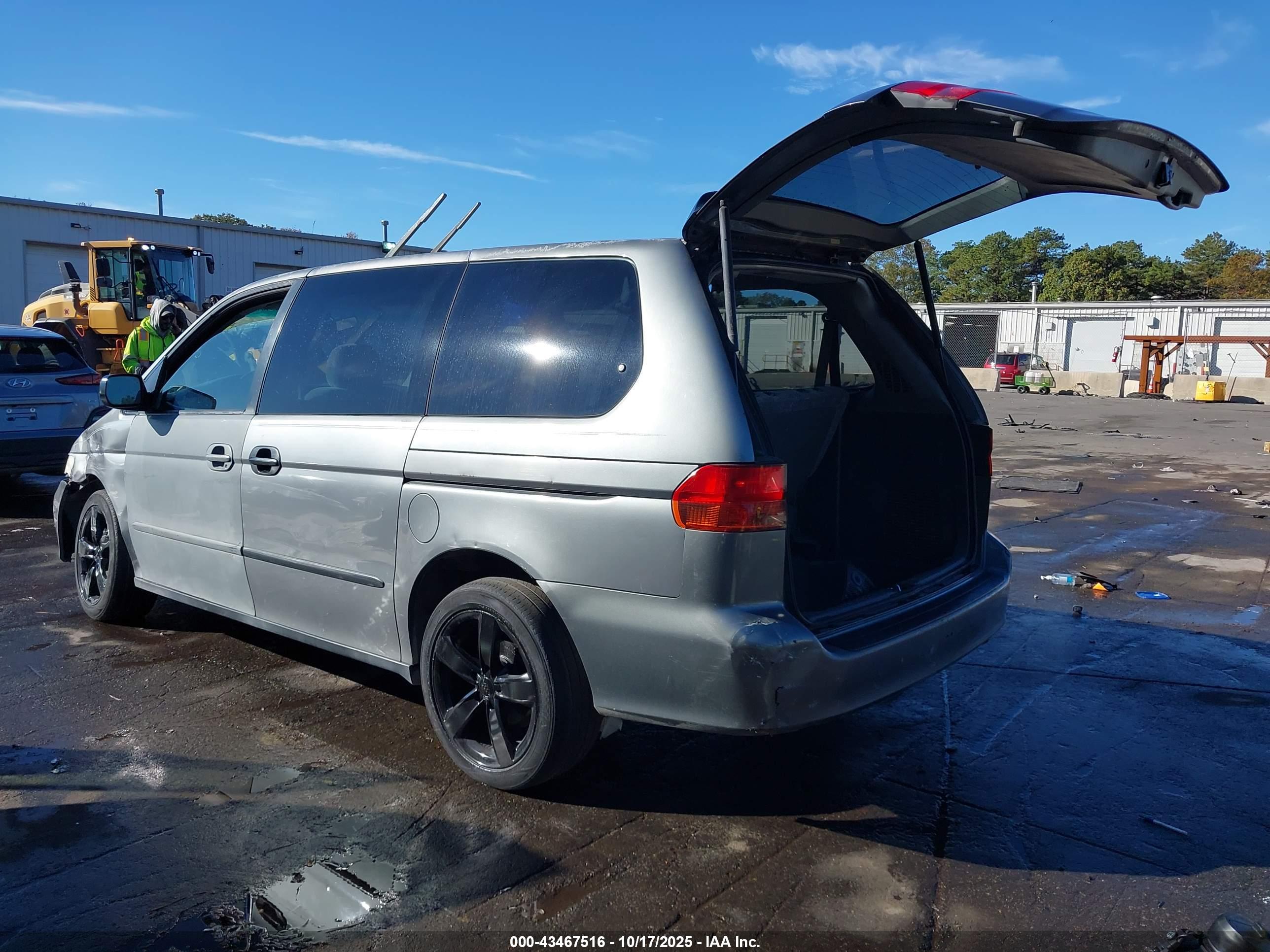 HONDA ODYSSEY image 3