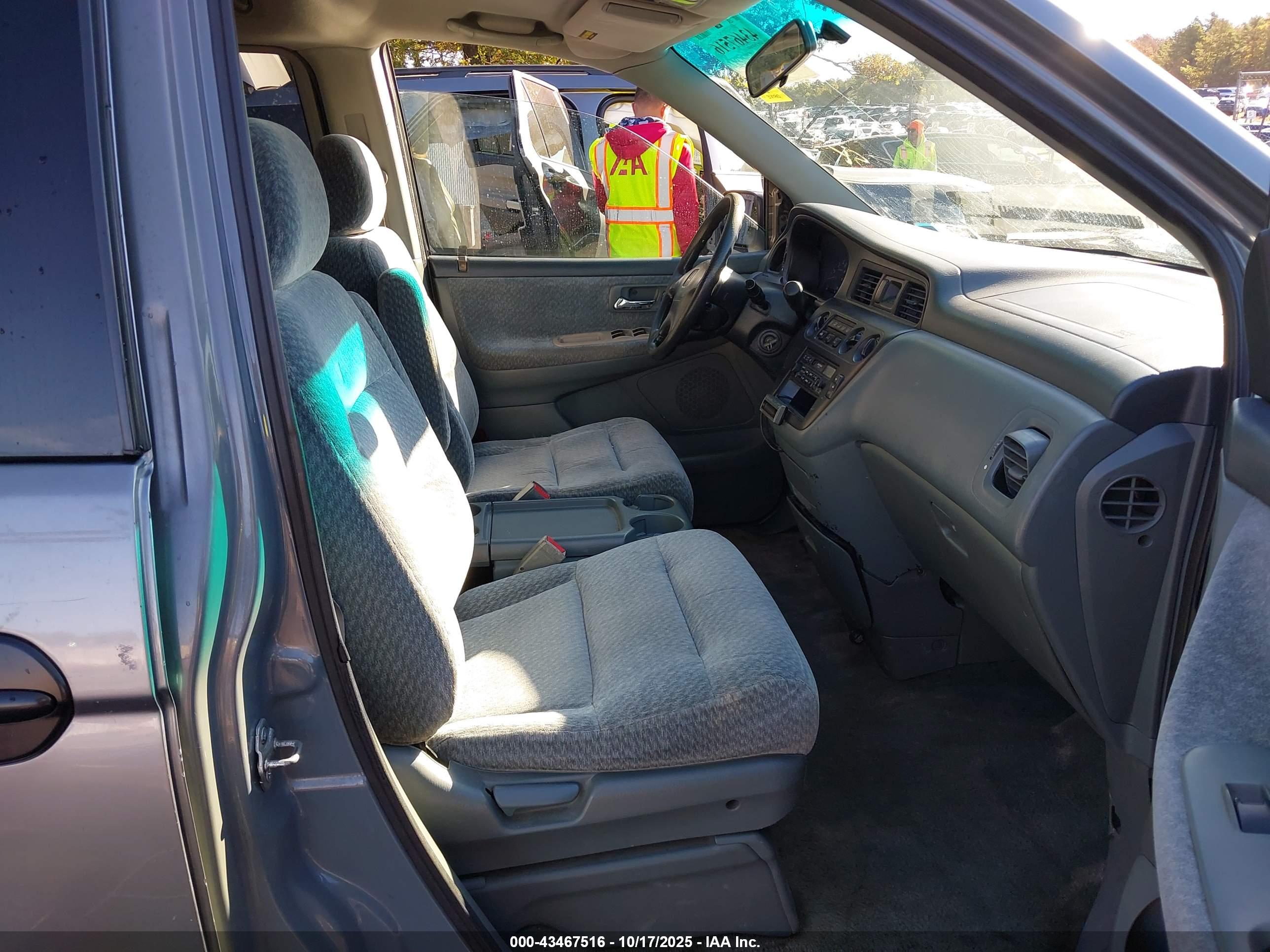 HONDA ODYSSEY image 5