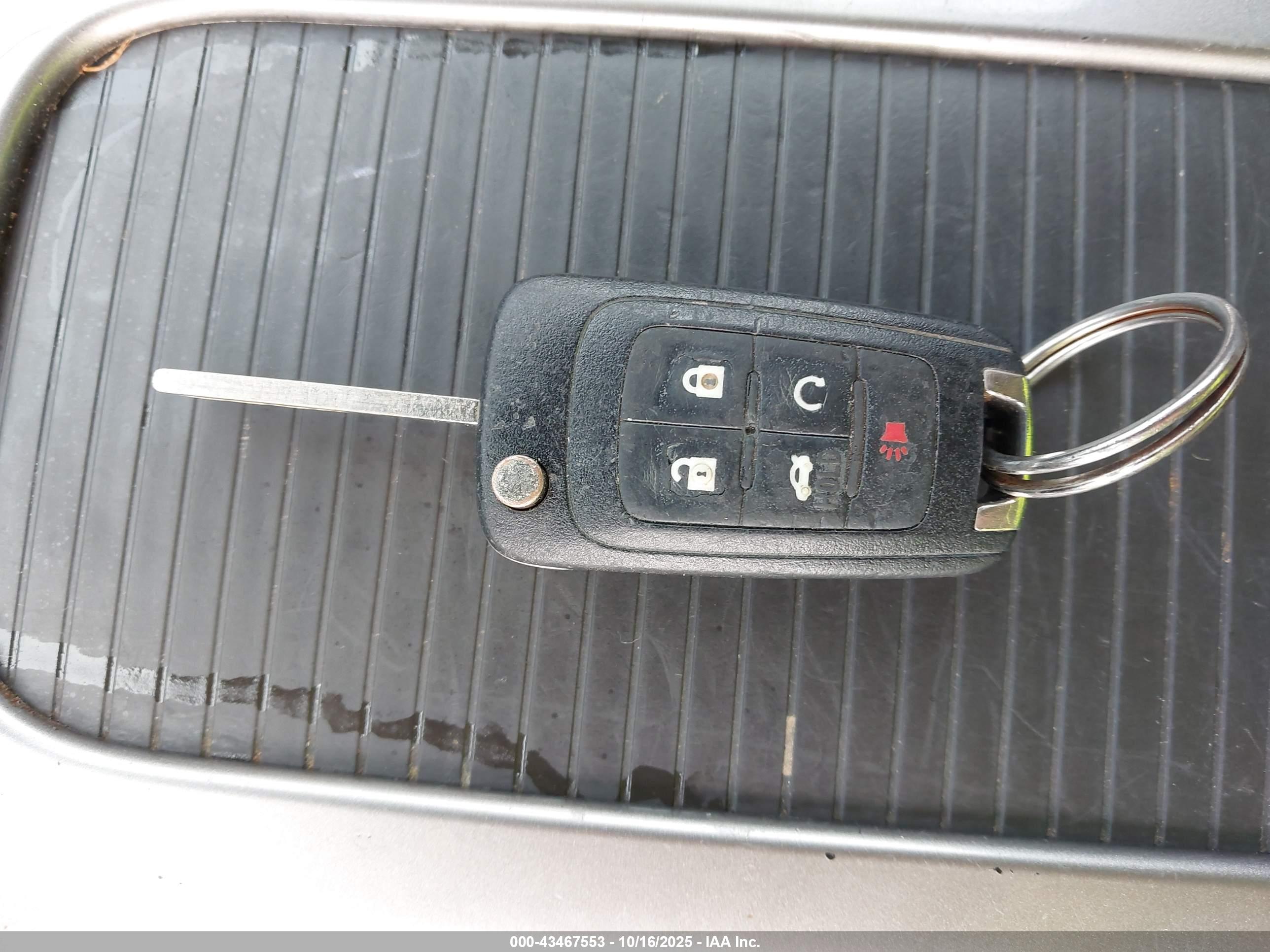 CHEVROLET MALIBU image 11