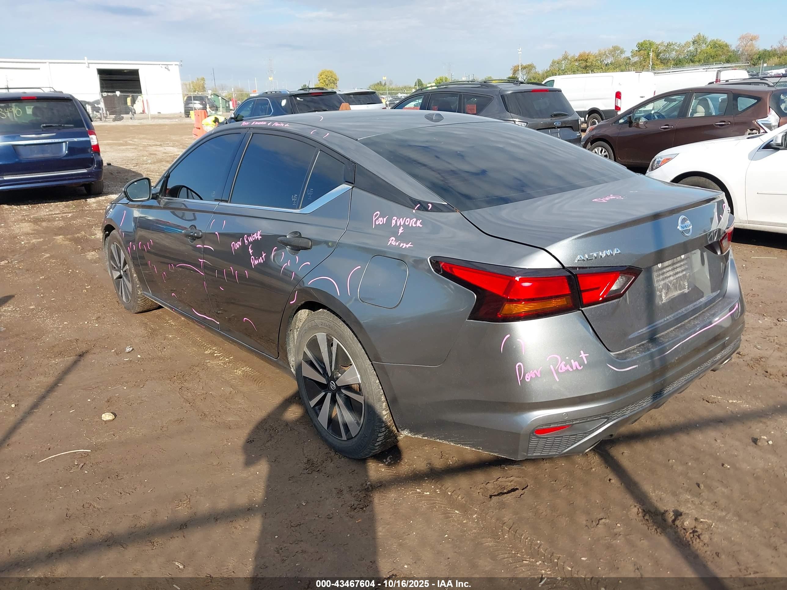 NISSAN ALTIMA image 3