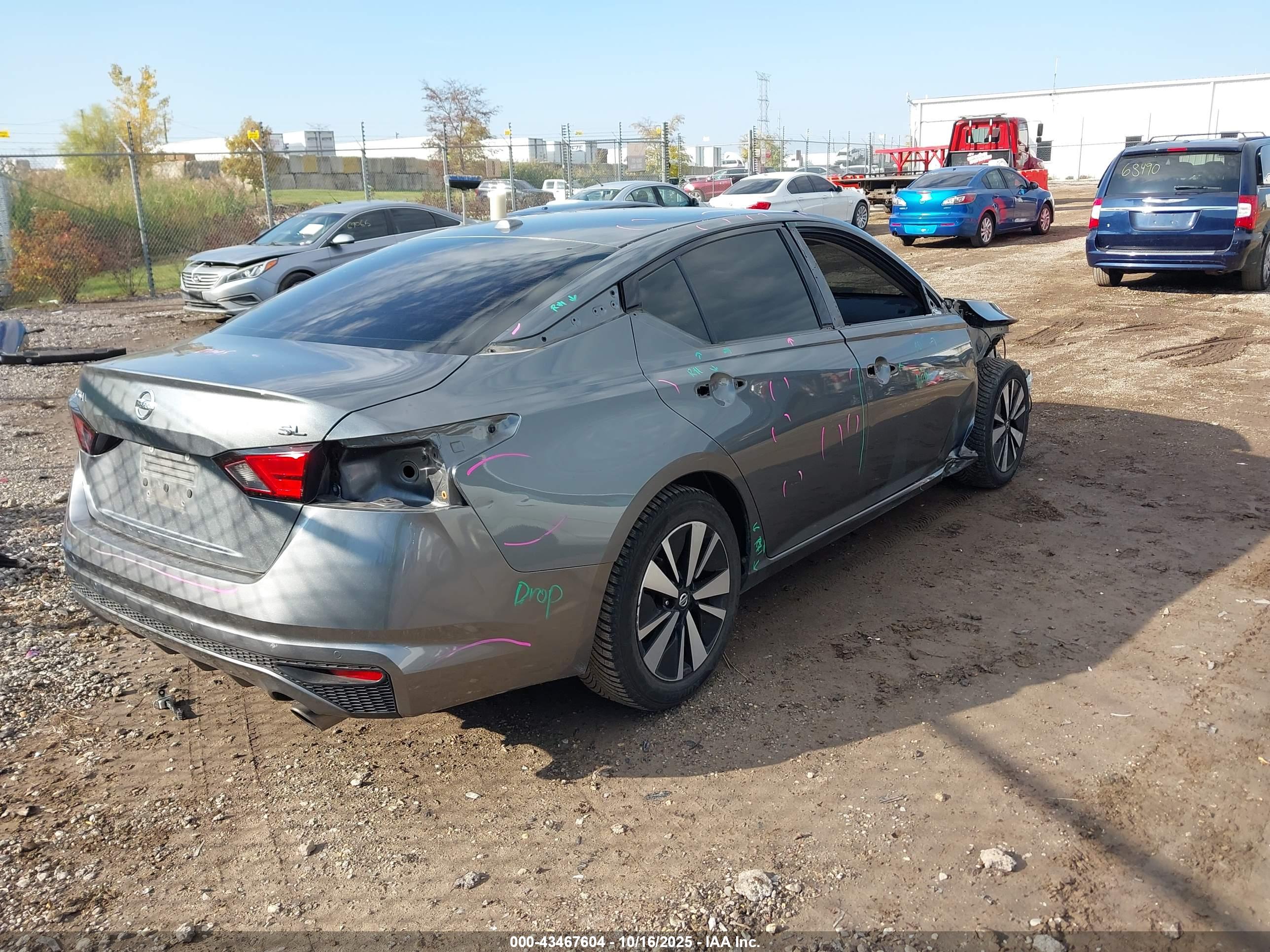 NISSAN ALTIMA image 4