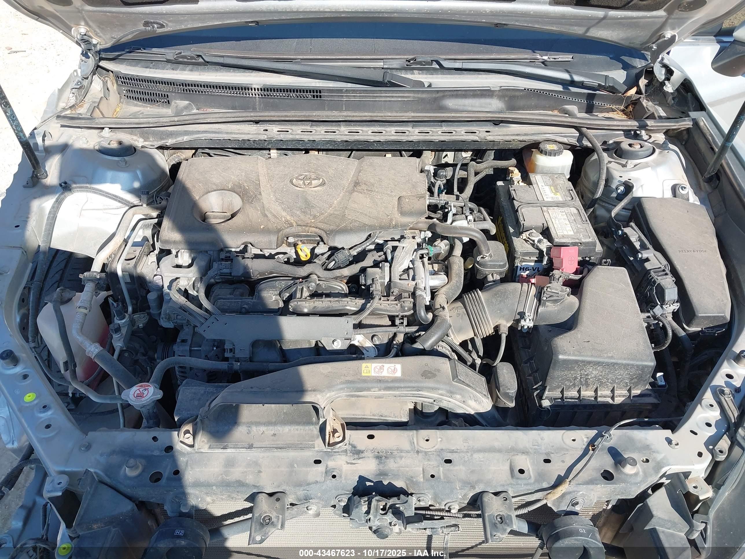 TOYOTA CAMRY image 10