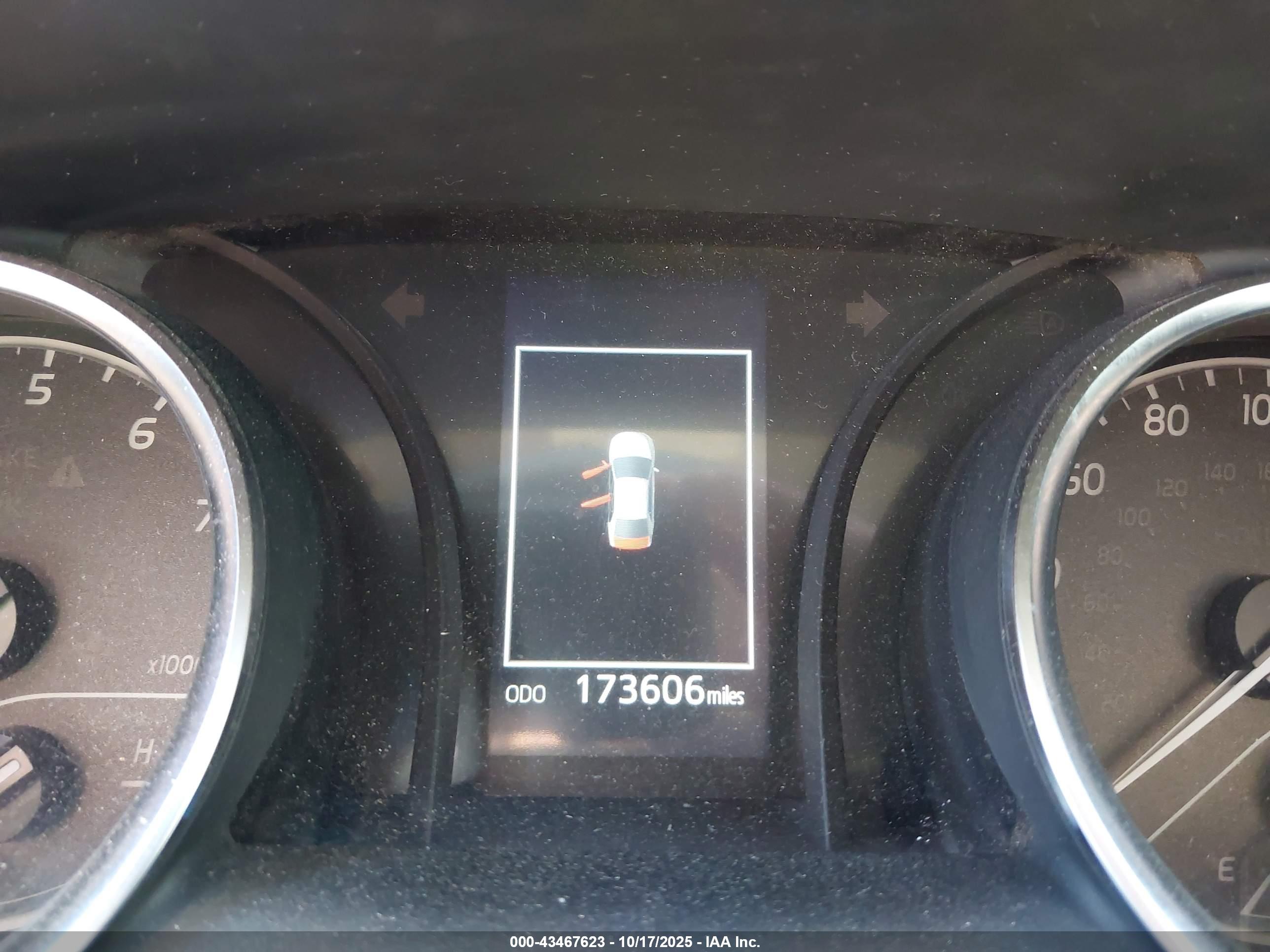 TOYOTA CAMRY image 7
