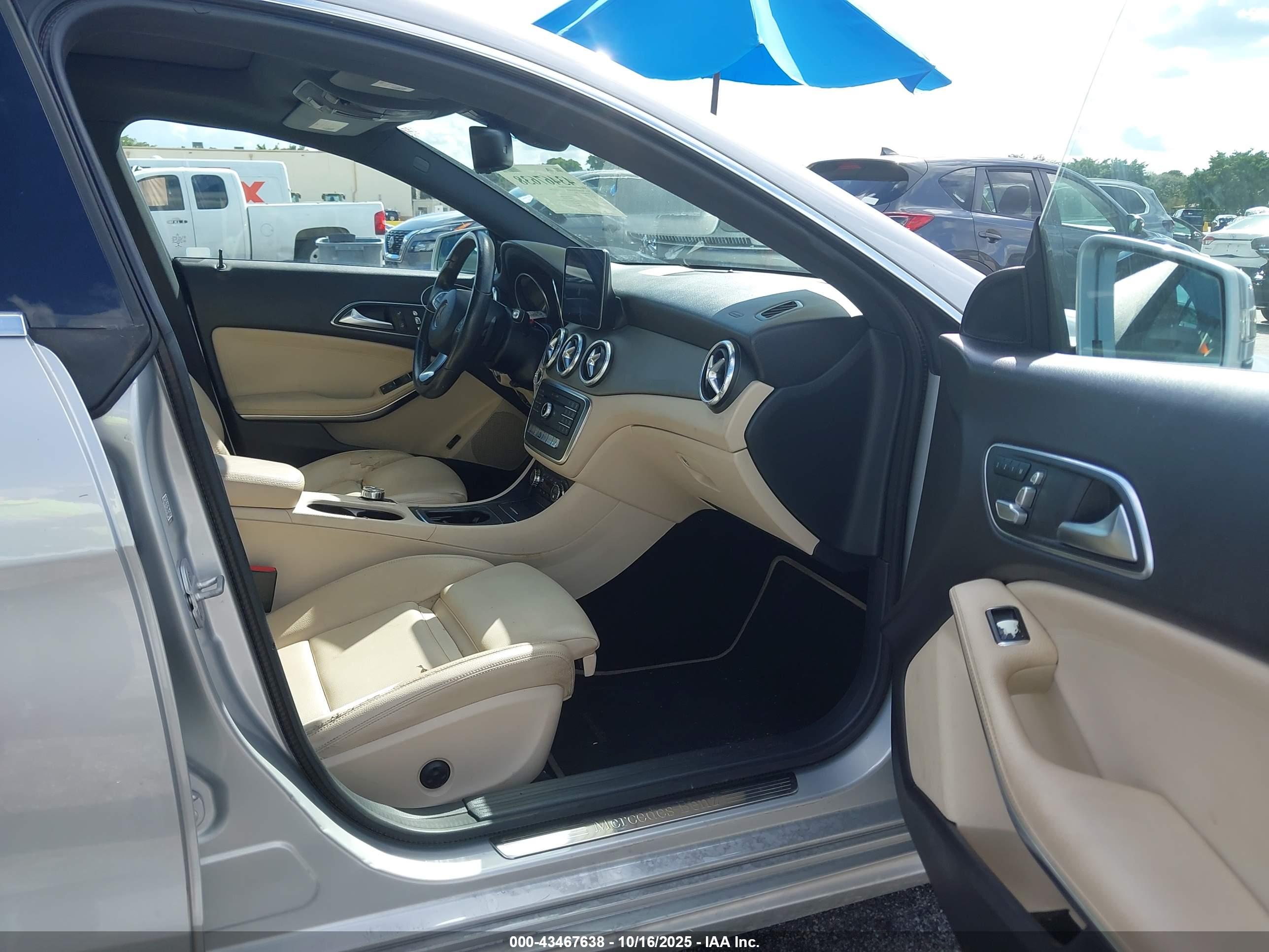 MERCEDES-BENZ CLA image 5