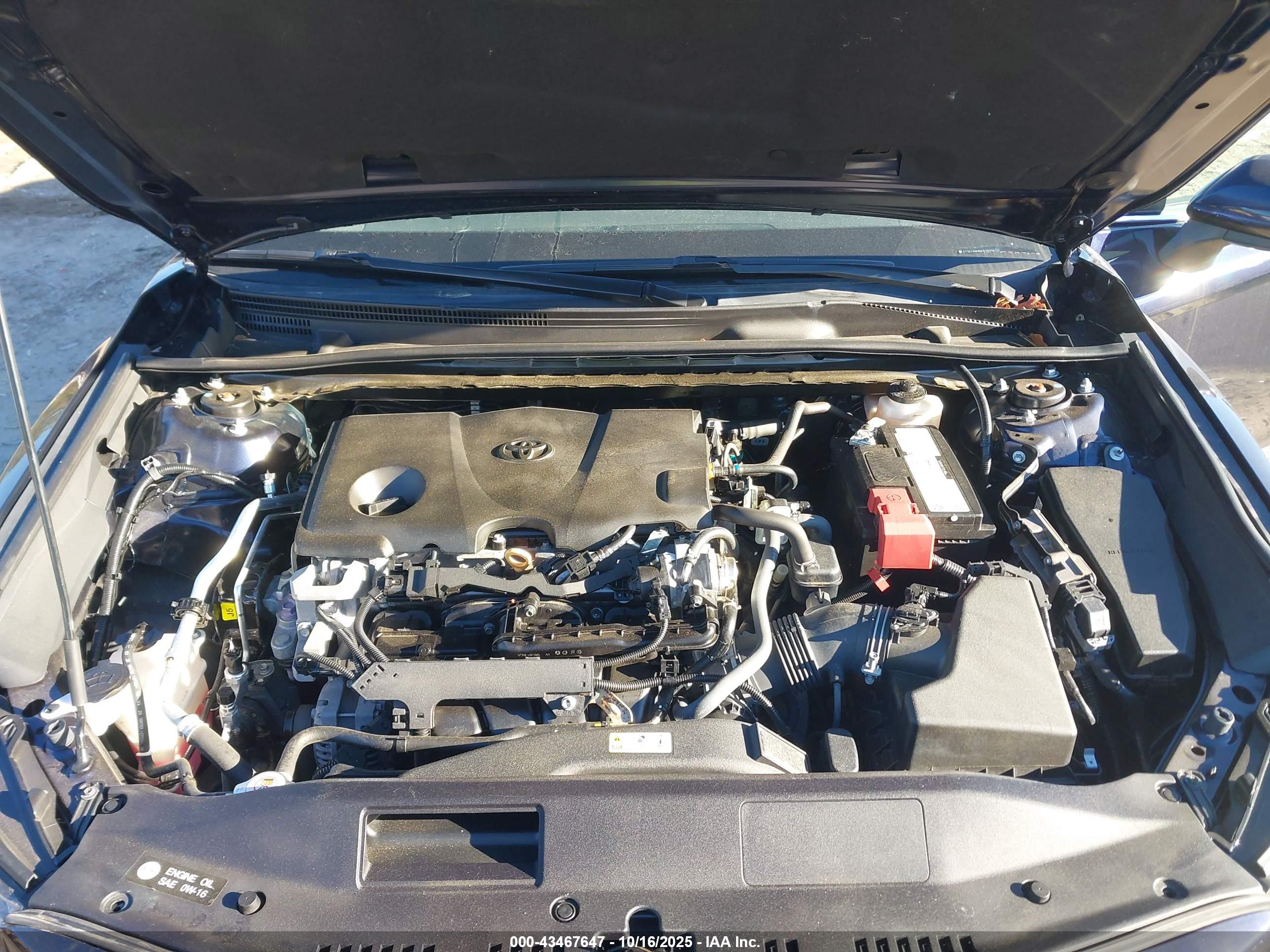 TOYOTA CAMRY image 10